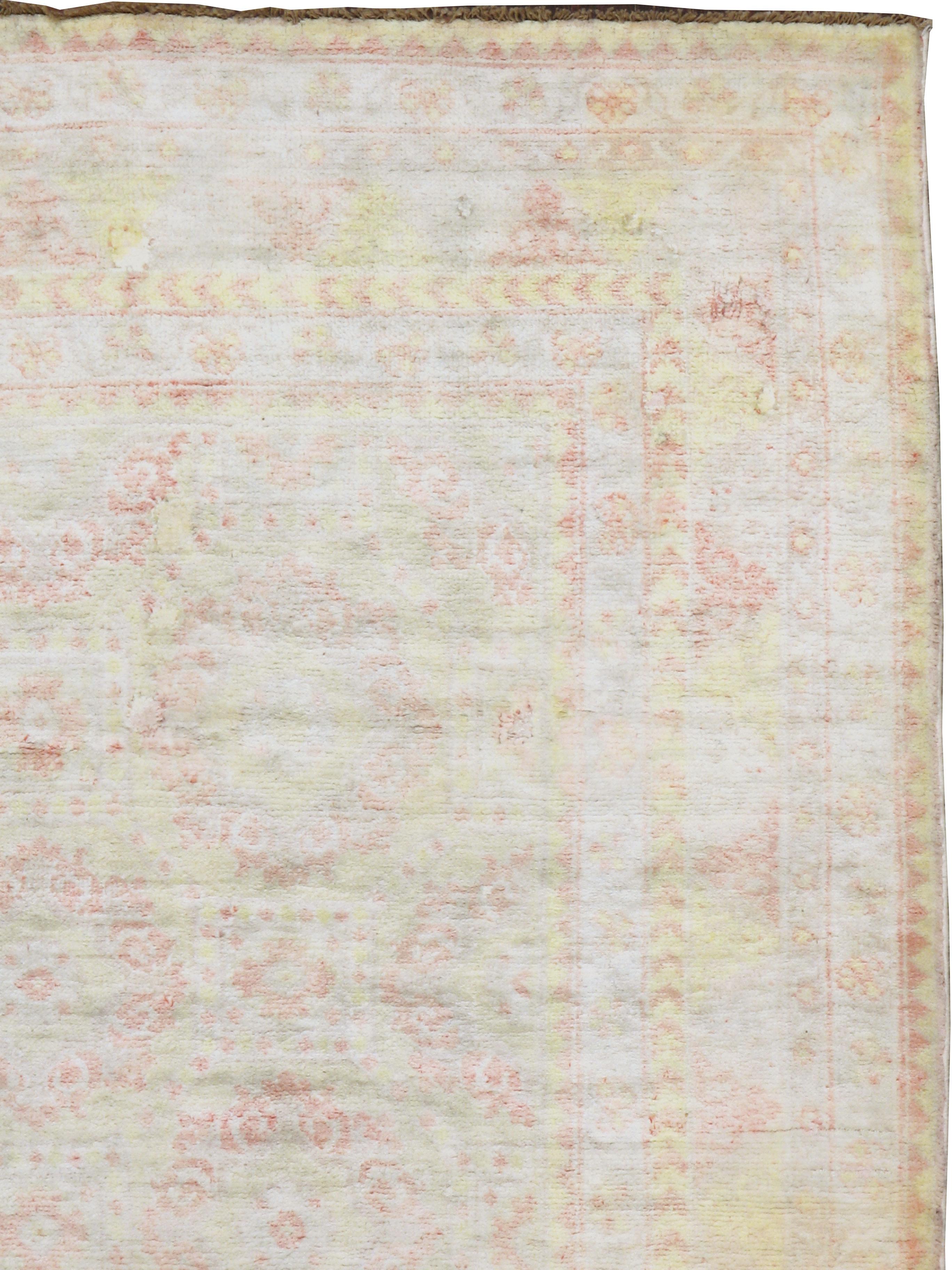 Modern Vintage Indian Cotton Agra Rug For Sale