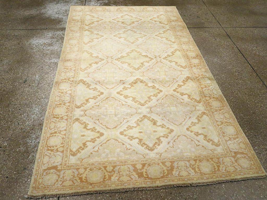 Milieu du XXe siècle Tapis indien vintage en coton Agra en vente