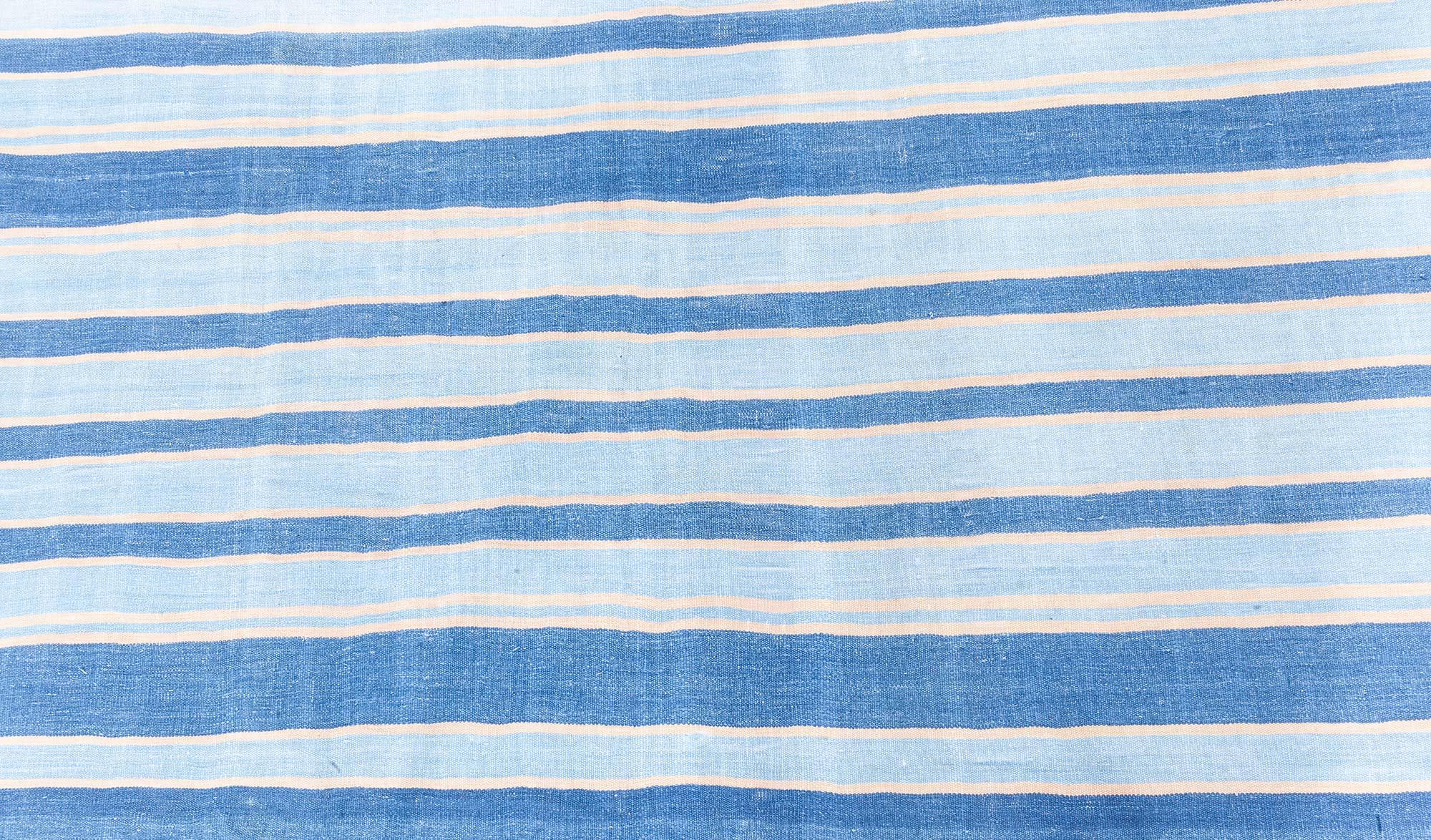 Vintage Indian Dhurrie Rug Doris Leslie Blau In Good Condition For Sale In New York, NY