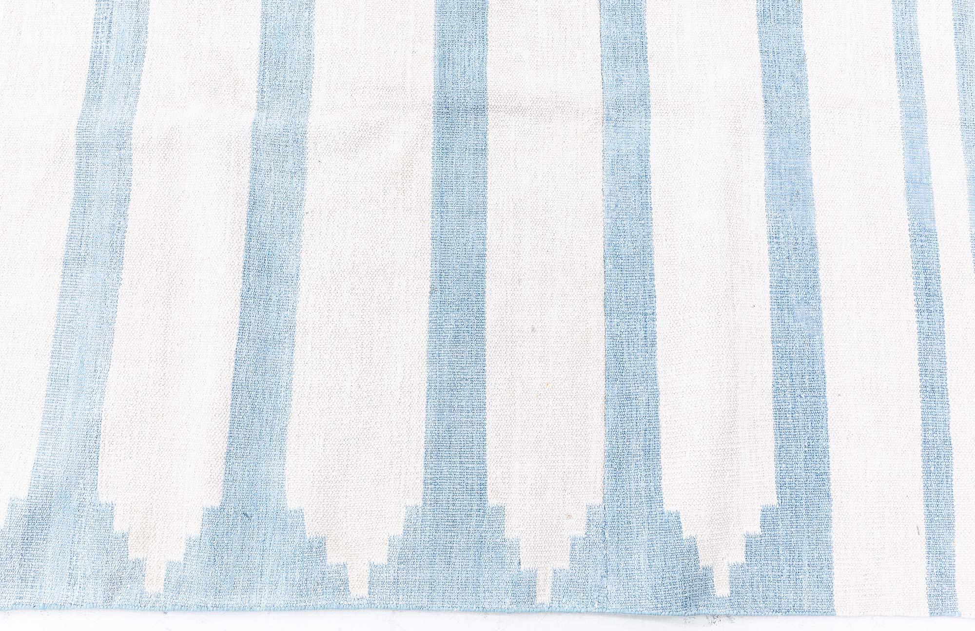 Indischer Dhurrie-Teppich Doris Leslie Blau, Vintage im Angebot 1