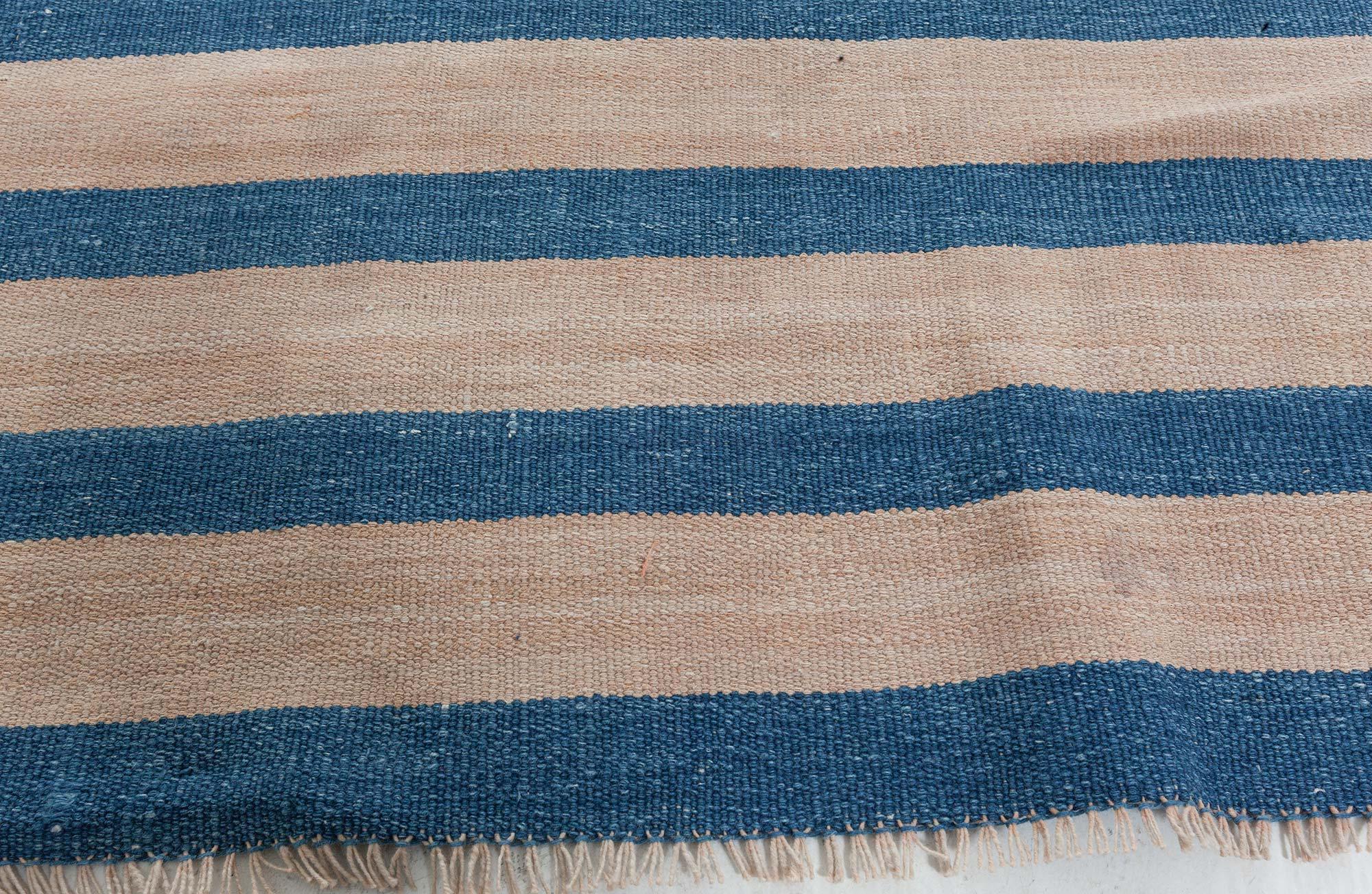 Hand-Woven Vintage Indian Dhurrie Rug For Sale