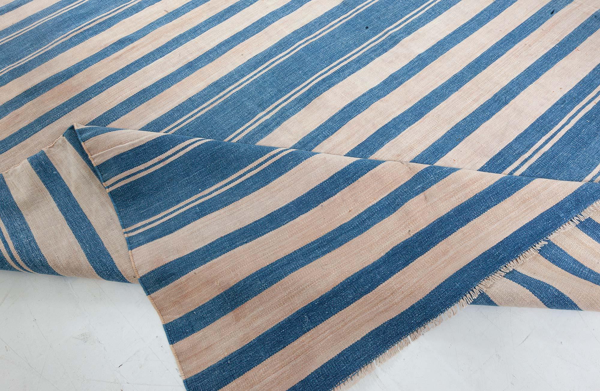 20th Century Vintage Indian Dhurrie Rug For Sale