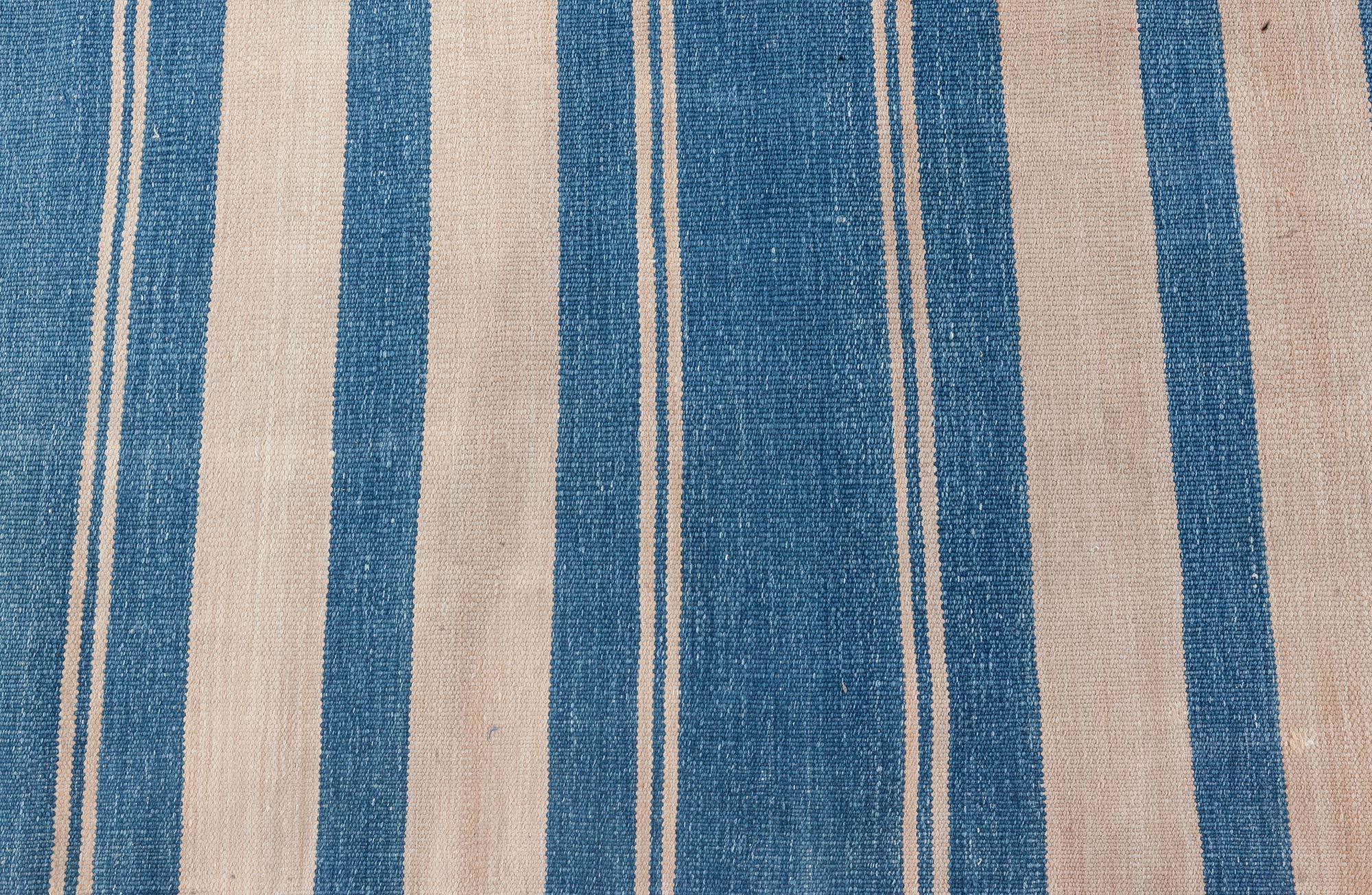 Wool Vintage Indian Dhurrie Rug For Sale