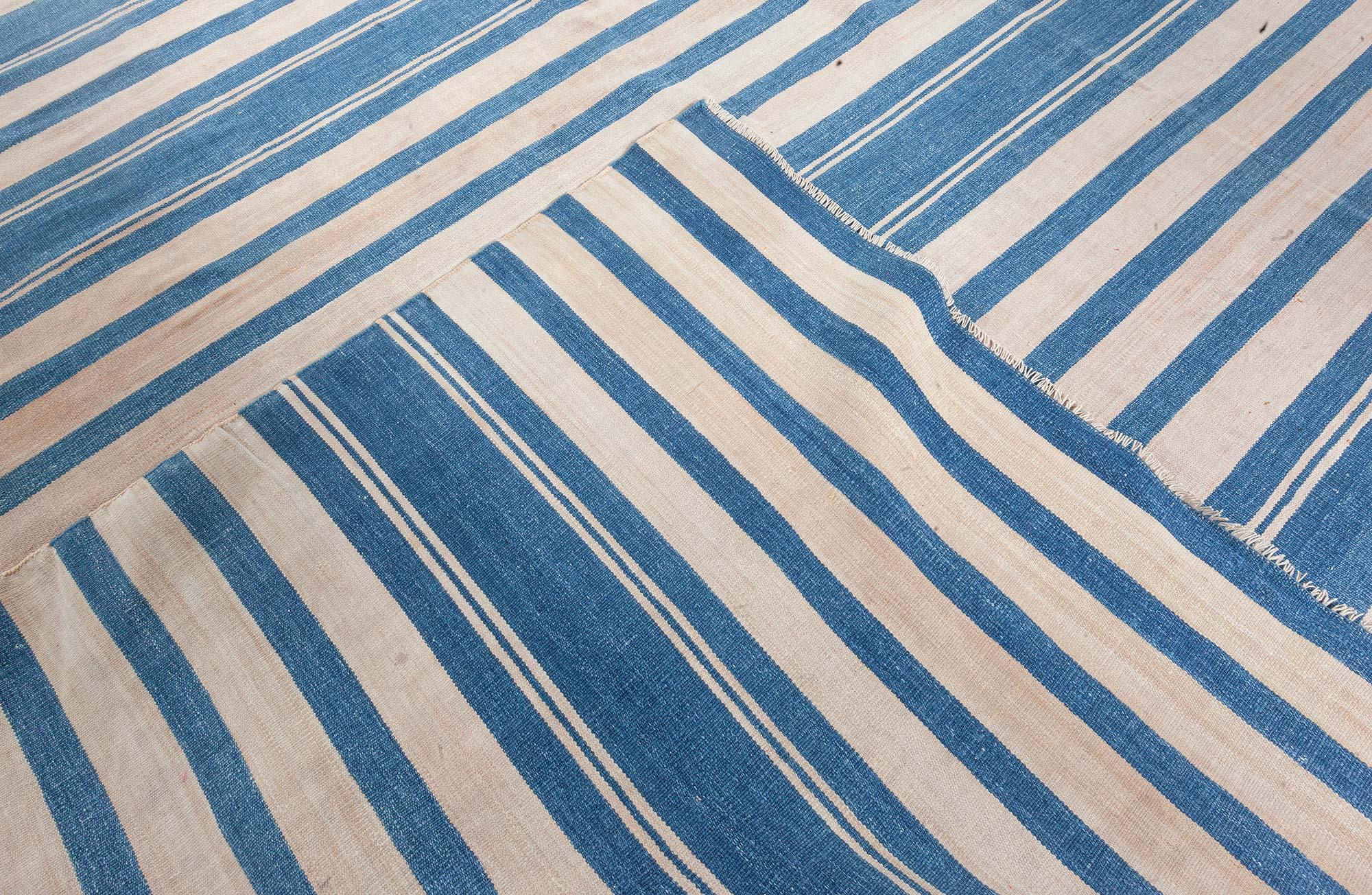 Vintage Indian Dhurrie Rug For Sale 3