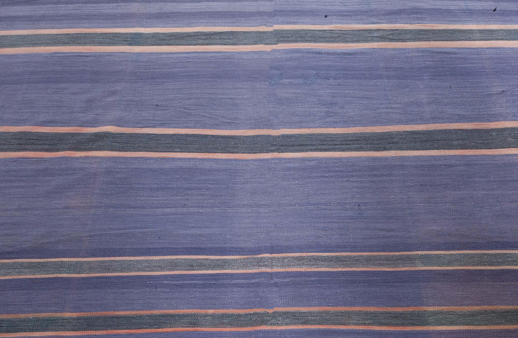 Indischer Dhurrie gestreifter lila Vintage-Teppich, Dhurrie (20. Jahrhundert) im Angebot