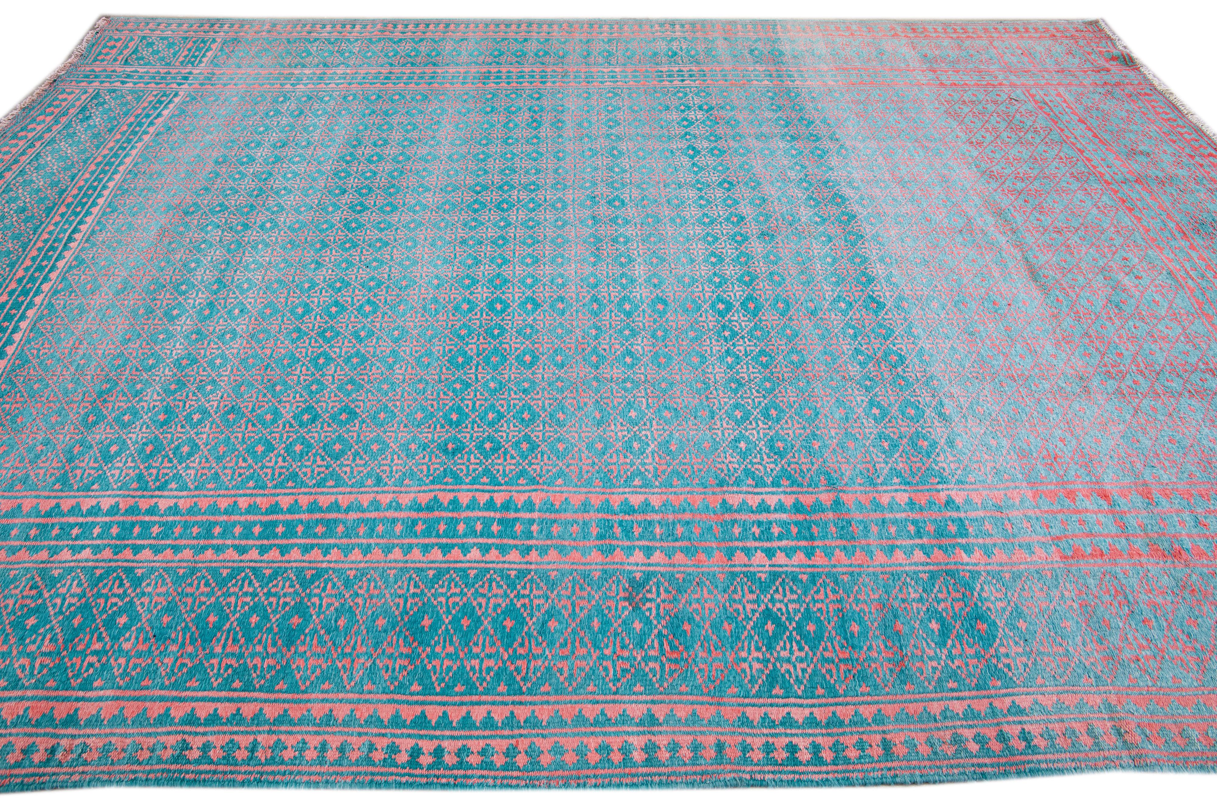 Vintage Indian Handmade Geometric Pattern Turquoise Wool & Cotton Rug In Excellent Condition For Sale In Norwalk, CT