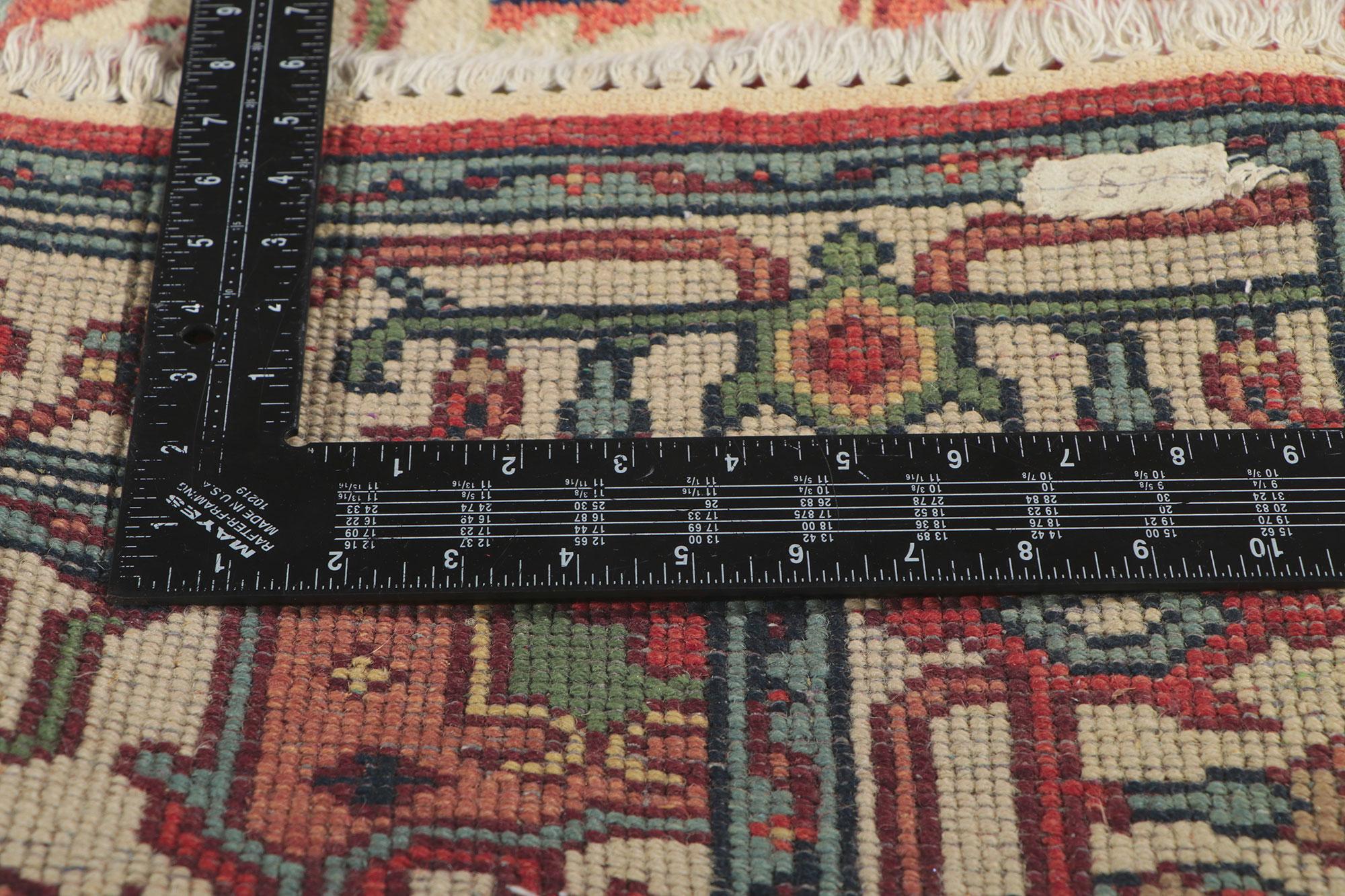 Hand-Knotted 1970's Indian Heriz Carpet with Modern Style For Sale