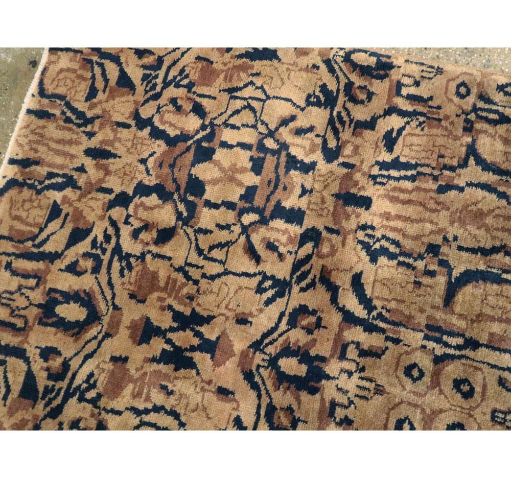 Mid-Century Modern Vintage Indian Lahore Rug For Sale