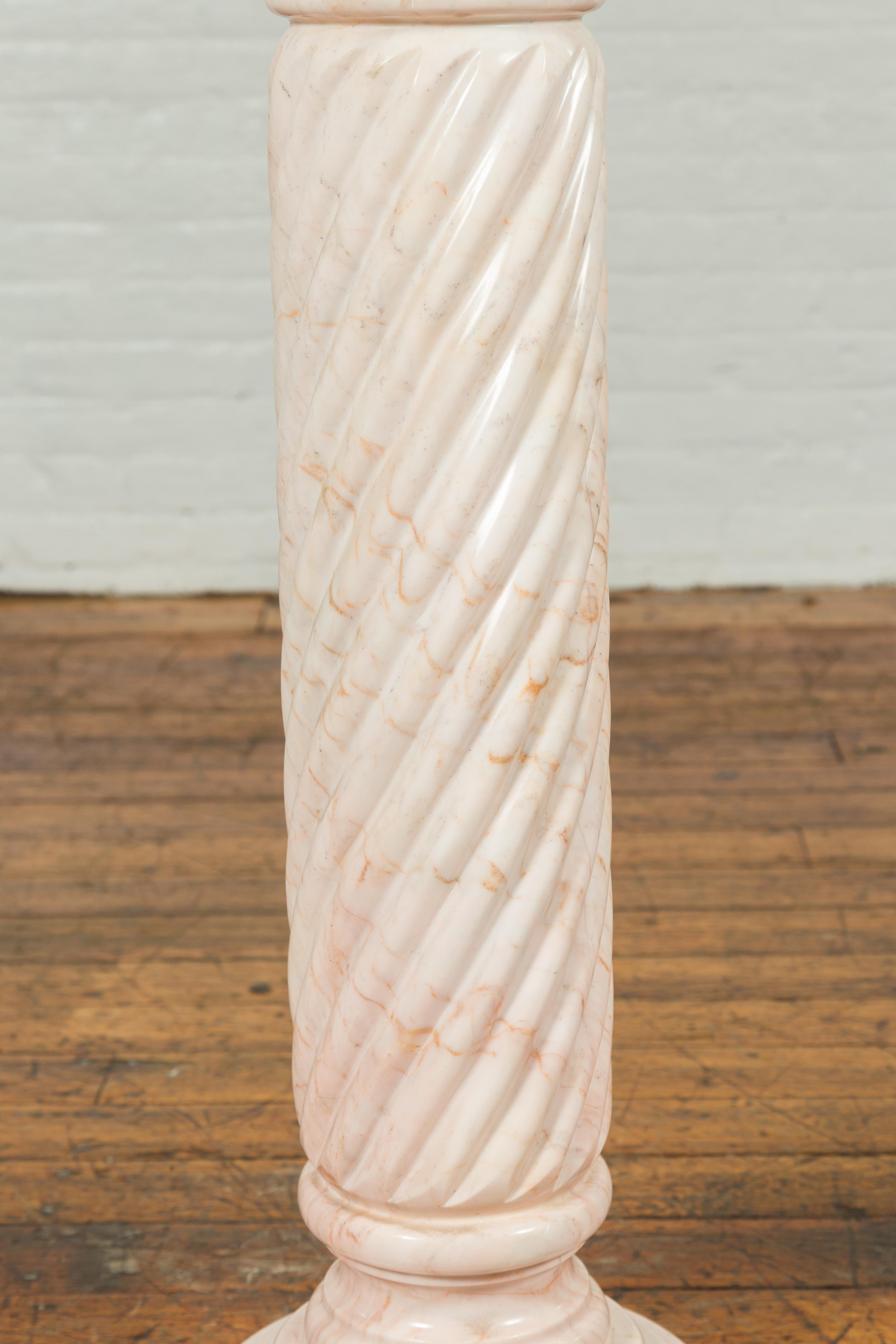 20th Century Vintage Indian Light Pink Marble Pedestal with Swirly Motifs and Pastel Veins