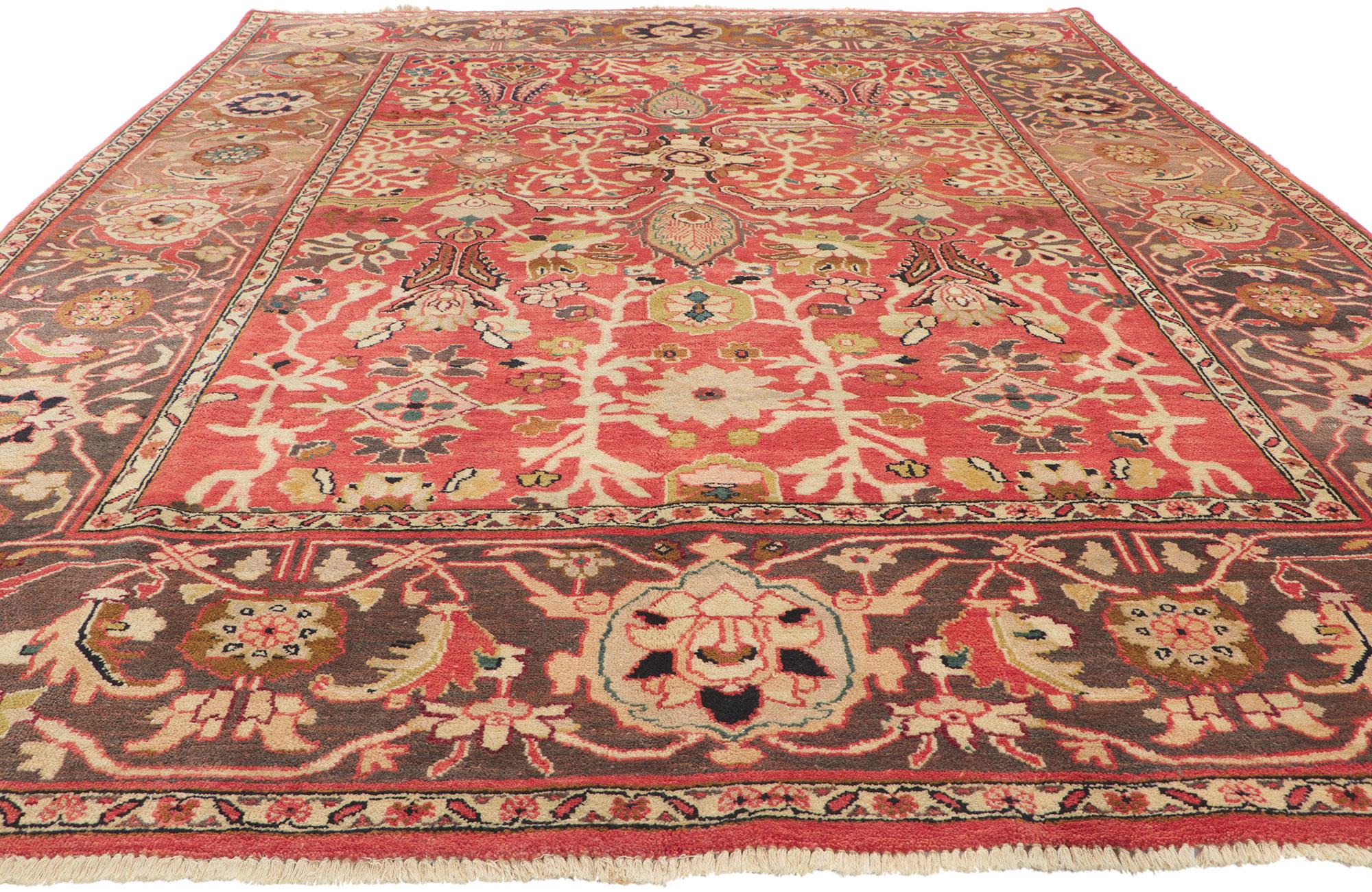 Rustic Vintage Indian Mahal Rug with Warm Earth-Tone Colors For Sale