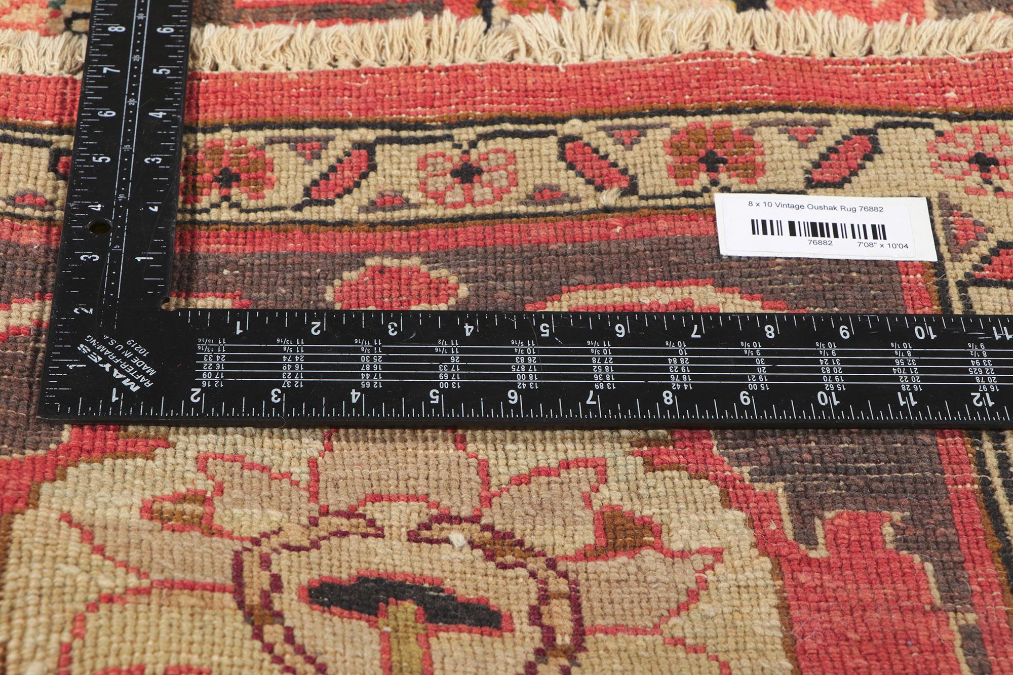 20th Century Vintage Indian Mahal Rug with Warm Earth-Tone Colors For Sale