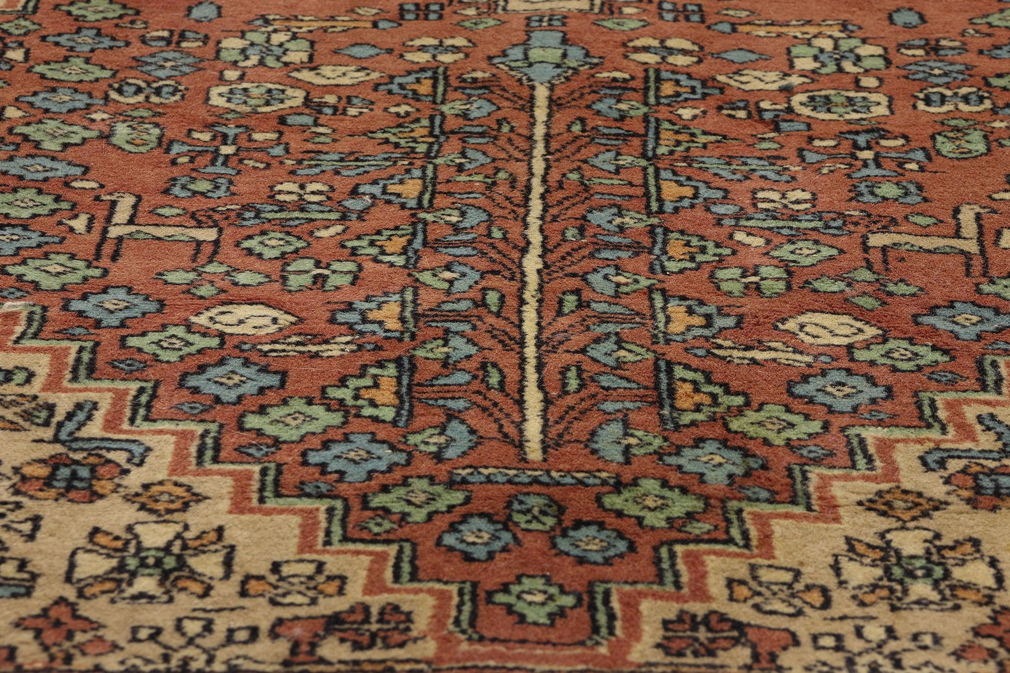 Vintage Indian Mahal Wool Rug, Timeless Allure Meets Tribal Enchantment In Good Condition For Sale In Dallas, TX