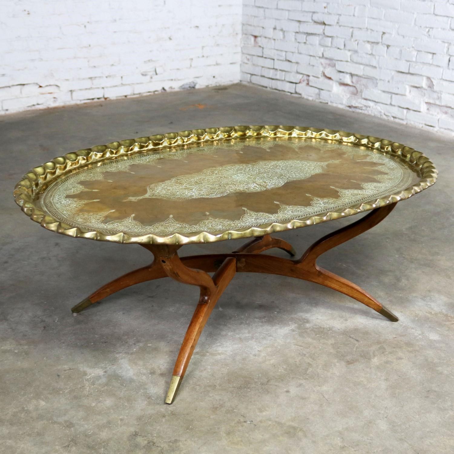 Vintage Indian Moroccan Style Oval Tray Top Spider 4-Leg Coffee Table In Good Condition In Topeka, KS