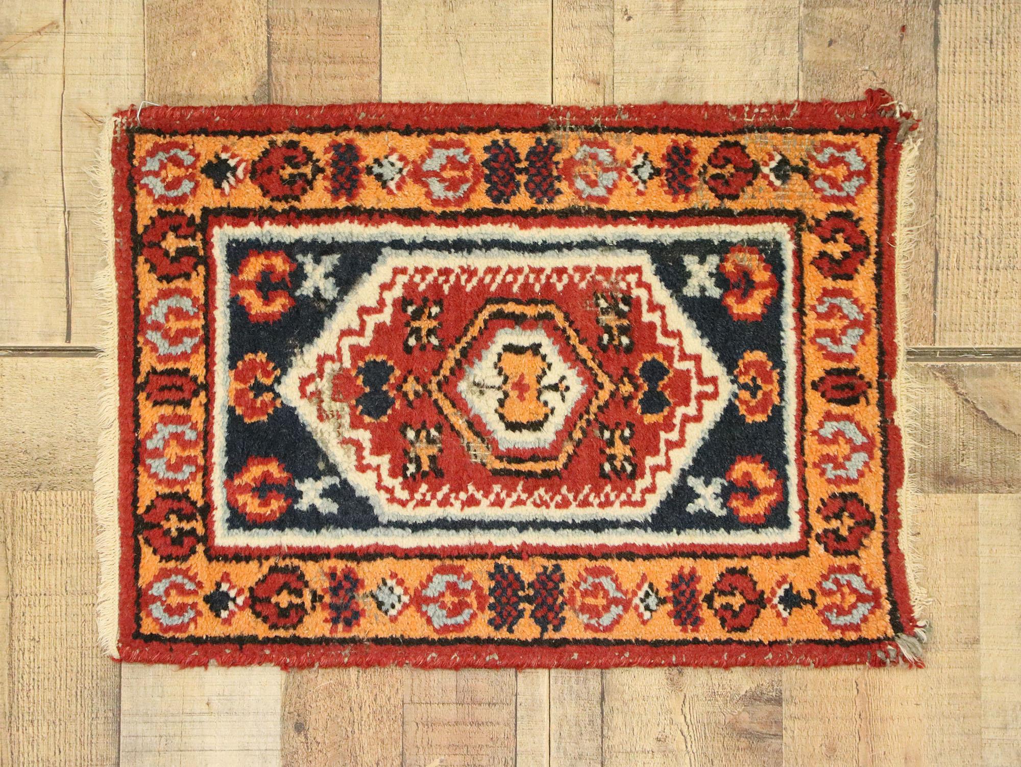 Vintage Indian Oushak Rug For Sale 2