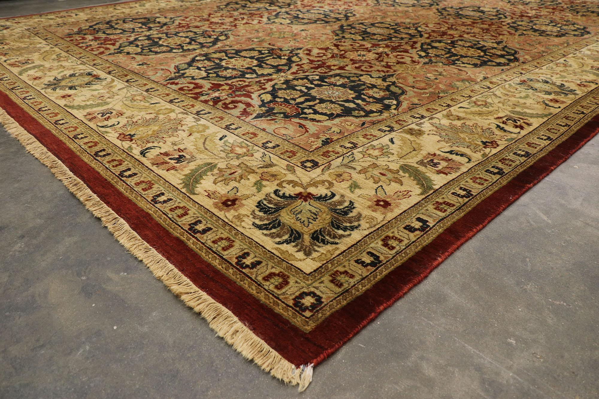 Vintage Indian Palace Rug with Old World Baroque Style In Good Condition For Sale In Dallas, TX