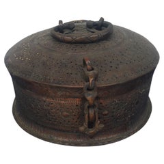 Vintage Indian Pan Daen Pierced Round Copper Tinned Box