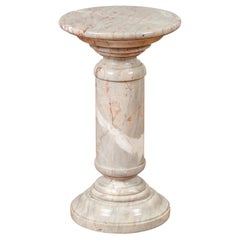 Vintage Indian Pedestal Made of Greyish White Variegated Carrara Marble