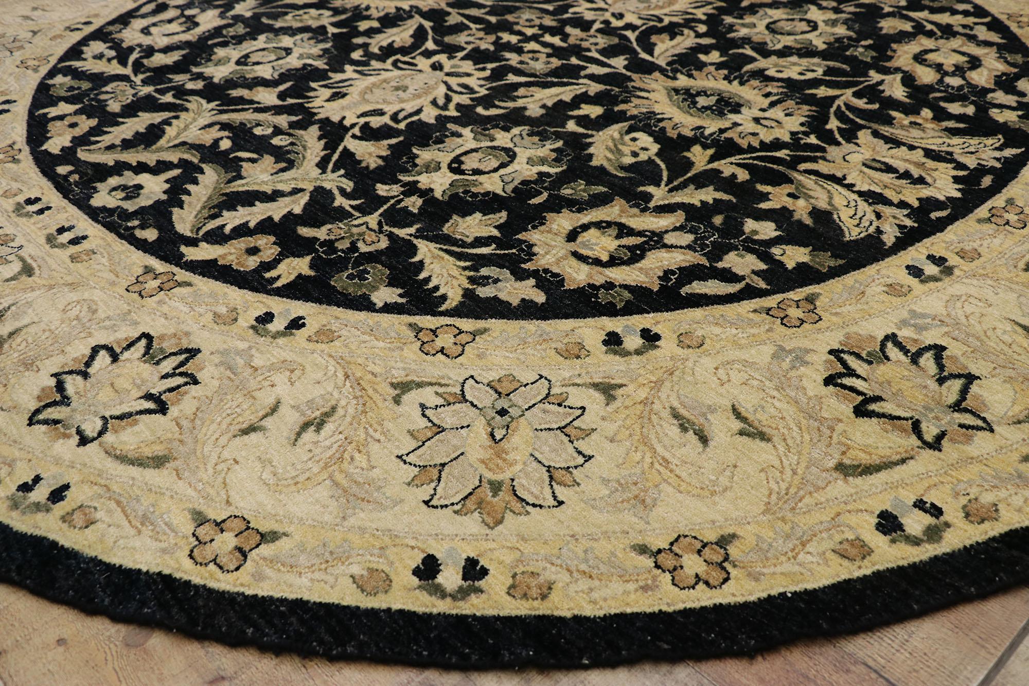 Hand-Knotted Vintage Indian Round Area Rug, Circular Rug with Modern Amish Style For Sale