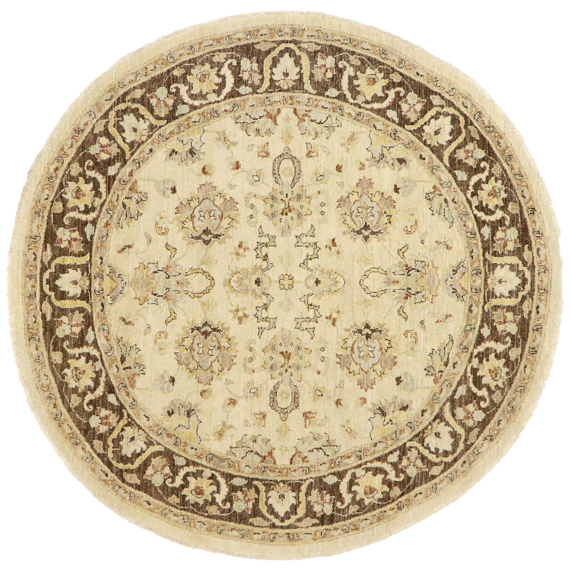 Vintage Indian Round Area Rug, Circular Rug with Warm Farmhouse Cottage Style