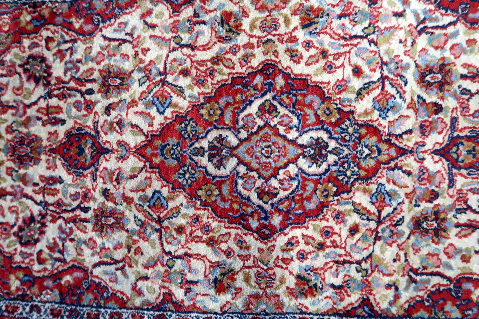 Late 20th Century Vintage Indian Rug 2.1' x 3.9', 1970s - 1C1121 For Sale