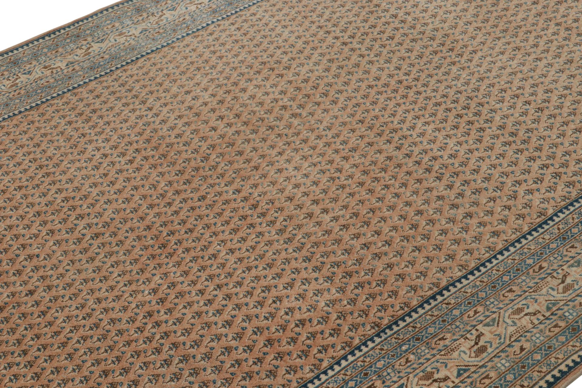 Indischer Teppich mit Beige-Braun- und Blau-Muster von Rug & Kilim (Türkisch) im Angebot