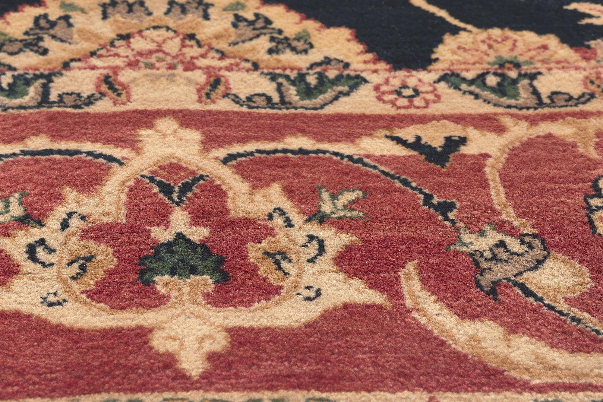 Indischer Vintage-Teppich, zeitlose Eleganz trifft auf traditionelle Sensibilität im Zustand „Gut“ im Angebot in Dallas, TX