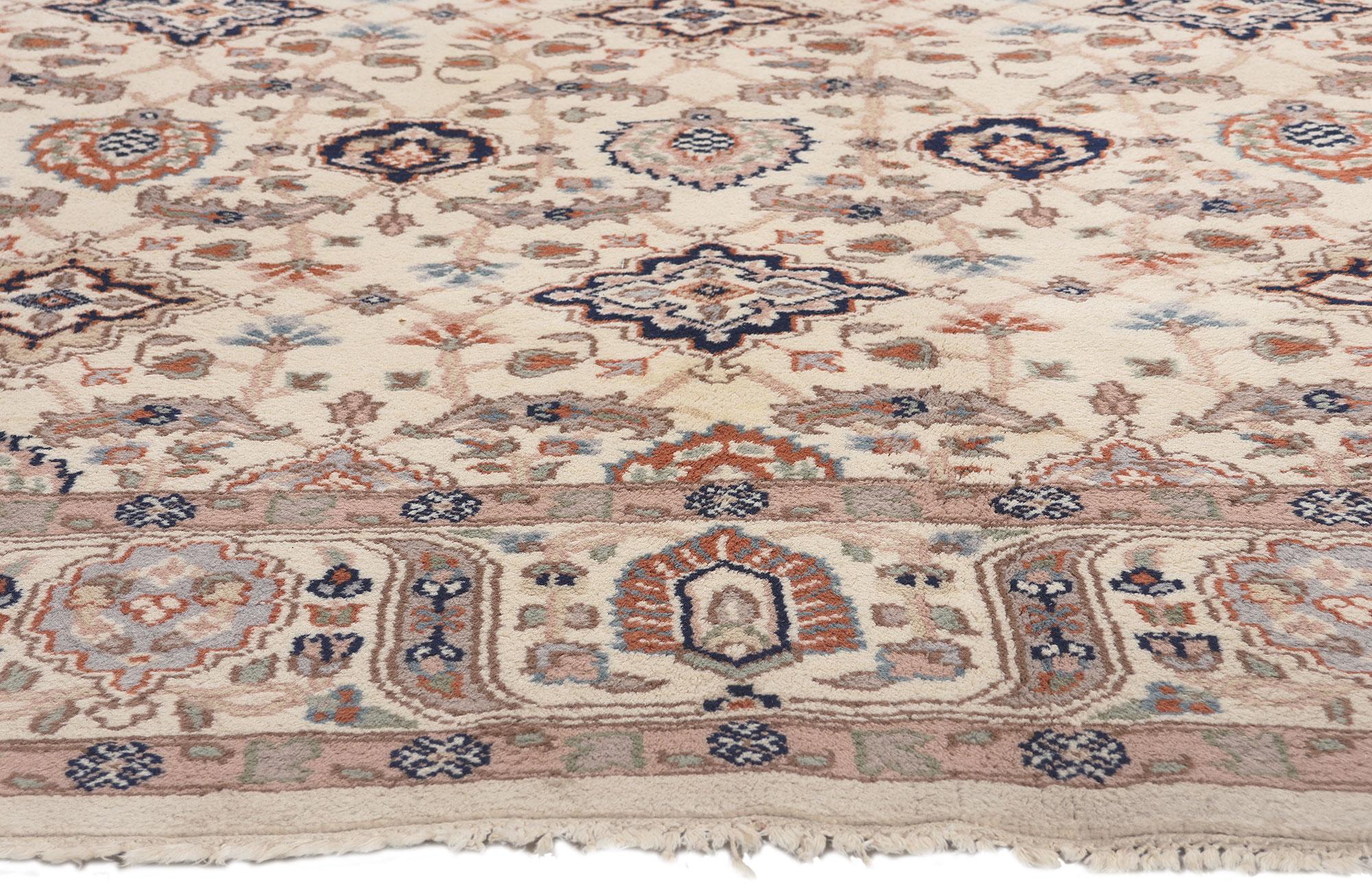 Vintage Indian Tabriz Rug, William and Mary Style Meets Transitional Design In Good Condition For Sale In Dallas, TX