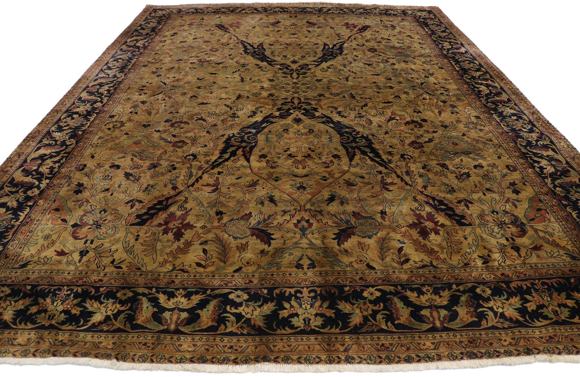 Arts and Crafts Tapis indien vintage avec style Arts & Crafts chaleureux en vente