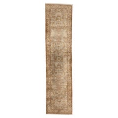 Vintage Indian Sultanabad Carpet with Traditional Style