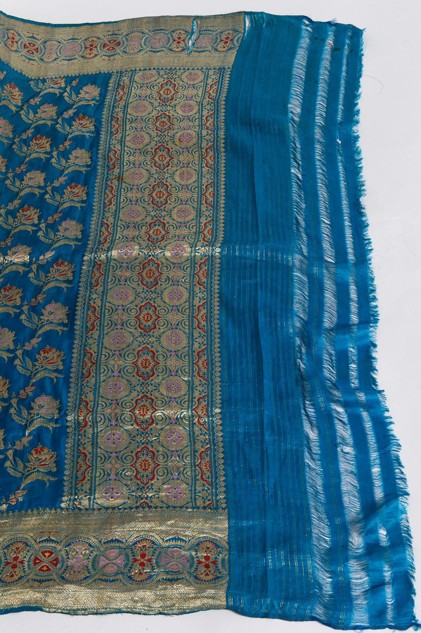  Indian Sari Turquoise with Rich Floral Drawing, for Curtain Also For Sale 7