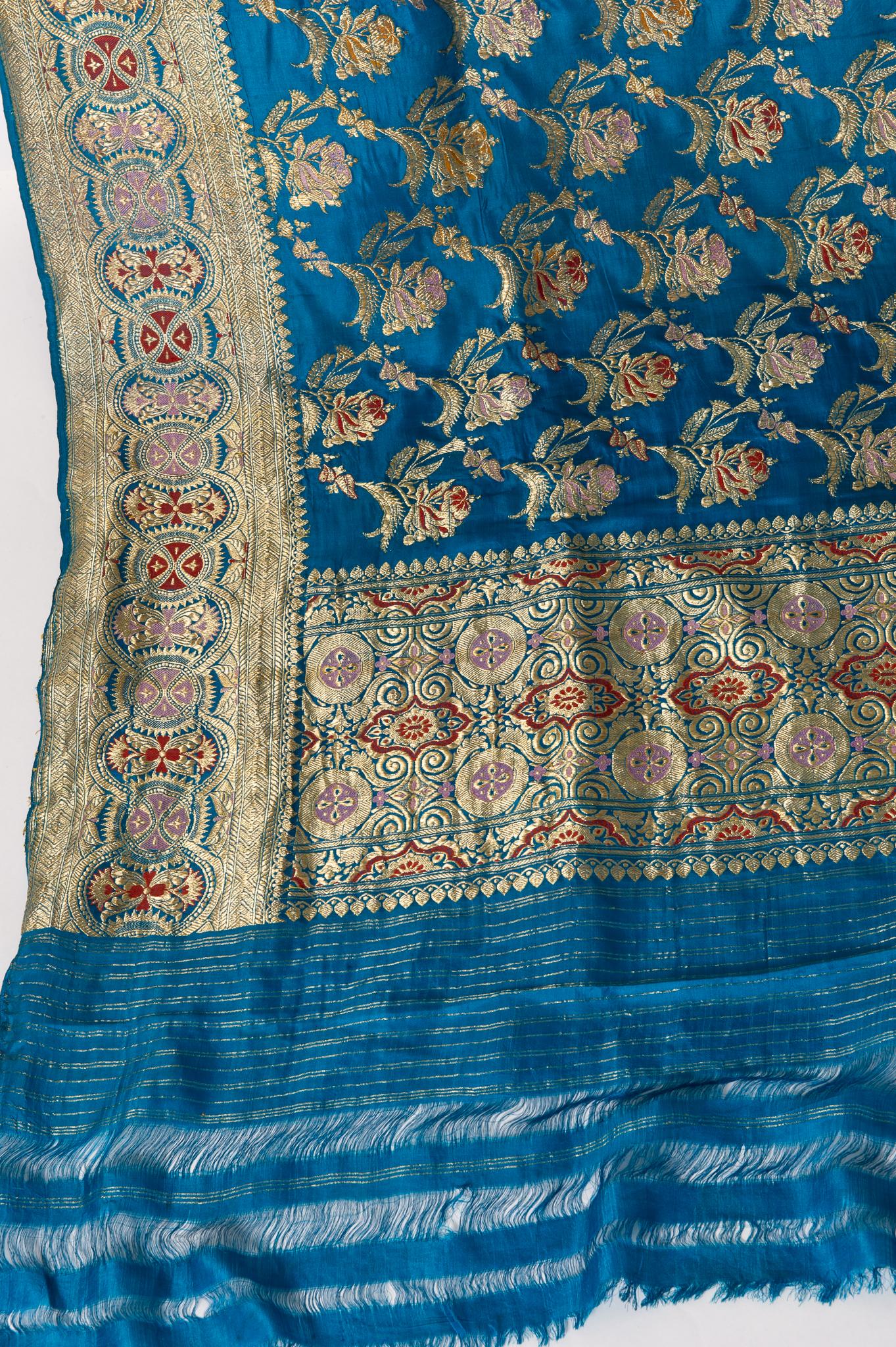  Indian Sari Turquoise with Rich Floral Drawing, for Curtain Also For Sale 13