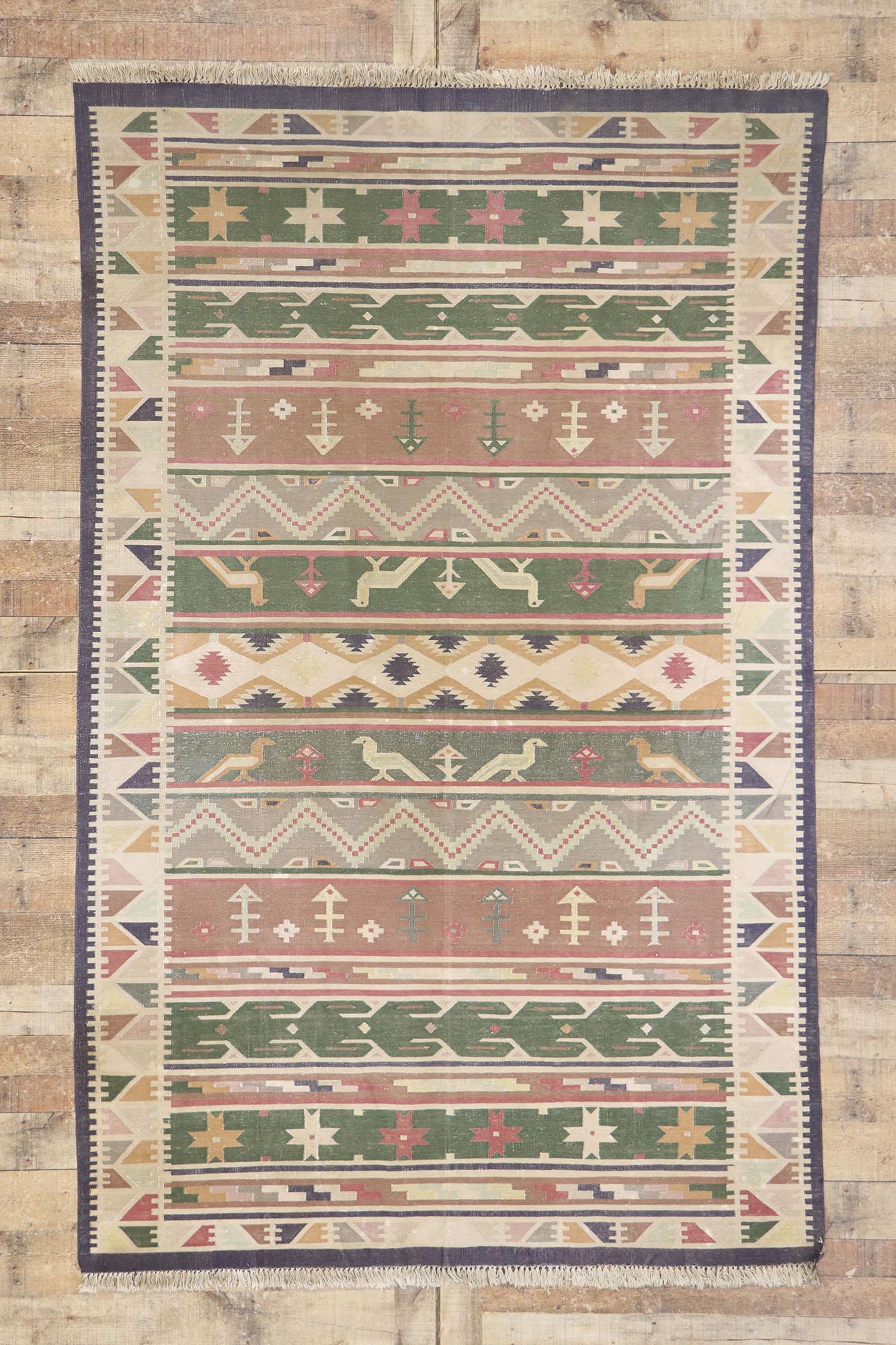 Vintage Indian Stone Wash Dhurrie Rug with Folk Art Style For Sale 1