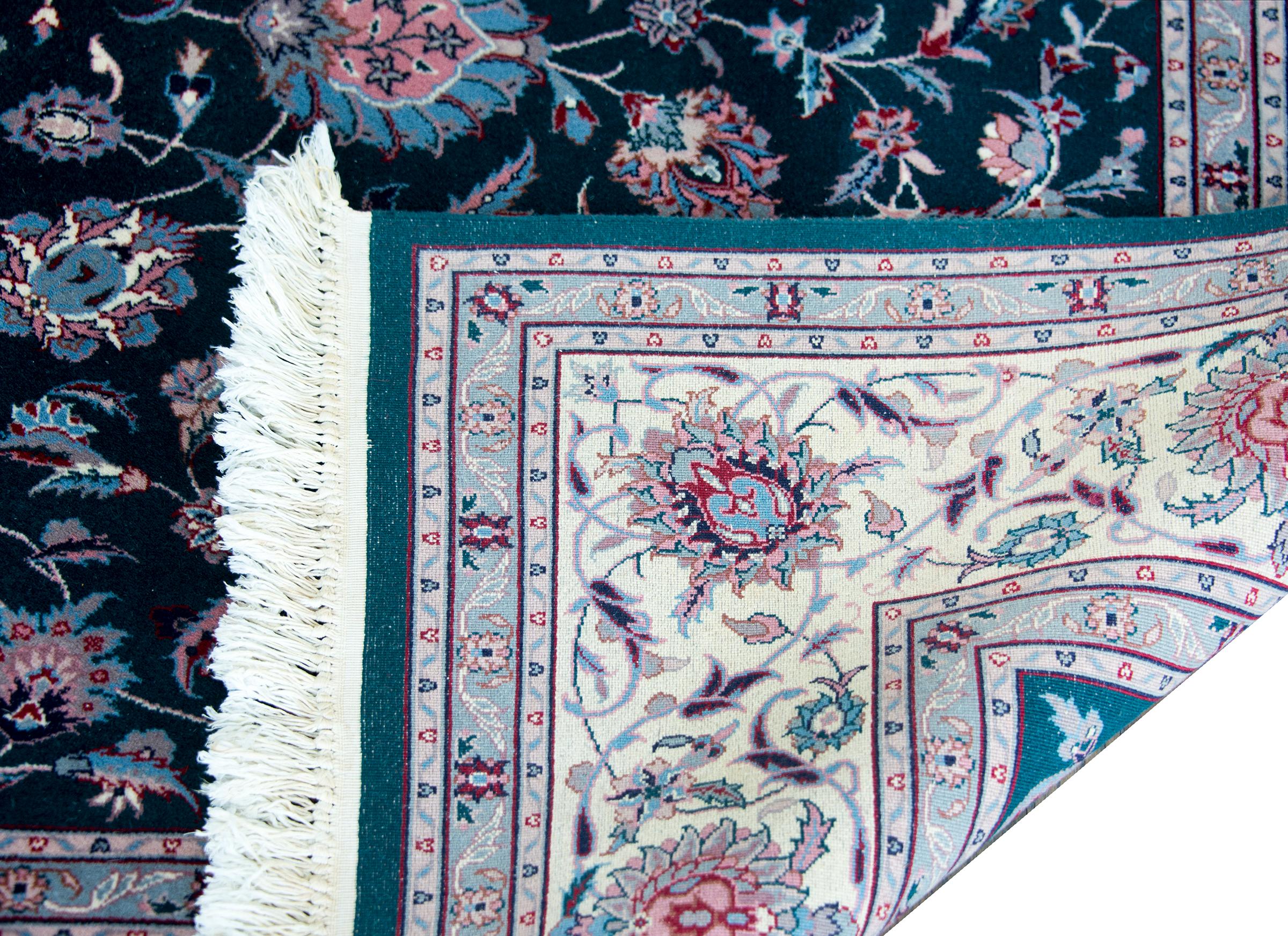 Indischer Täbris-Teppich im Vintage-Stil im Angebot 4
