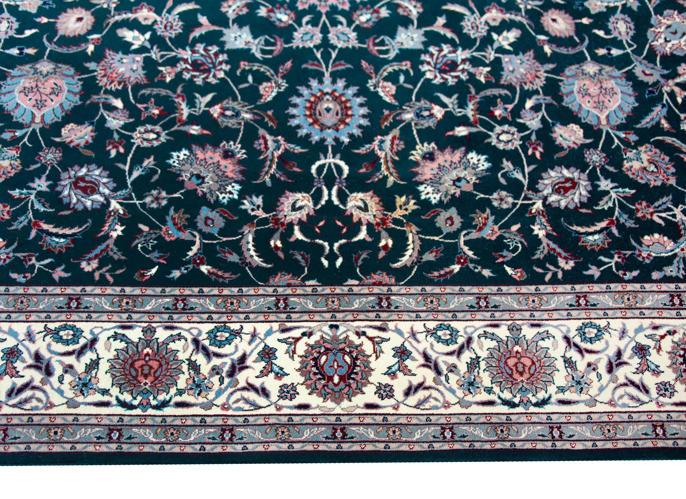 Indischer Täbris-Teppich im Vintage-Stil im Zustand „Gut“ im Angebot in Chicago, IL