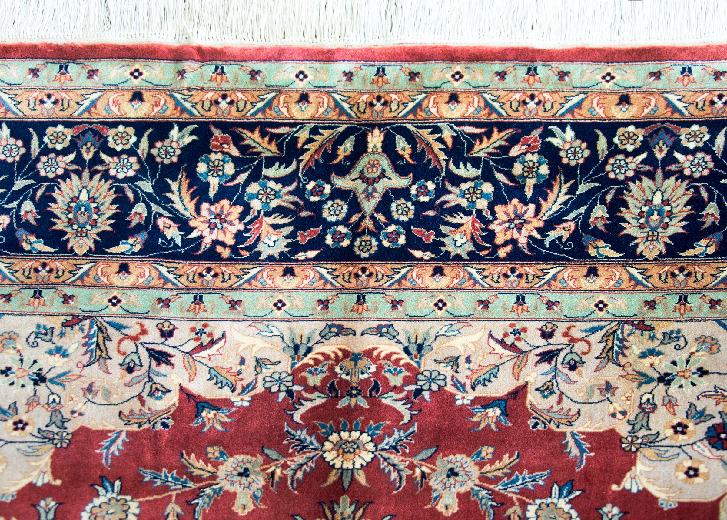 Indischer Vintage-Teppich im Täbris-Stil im Angebot 5