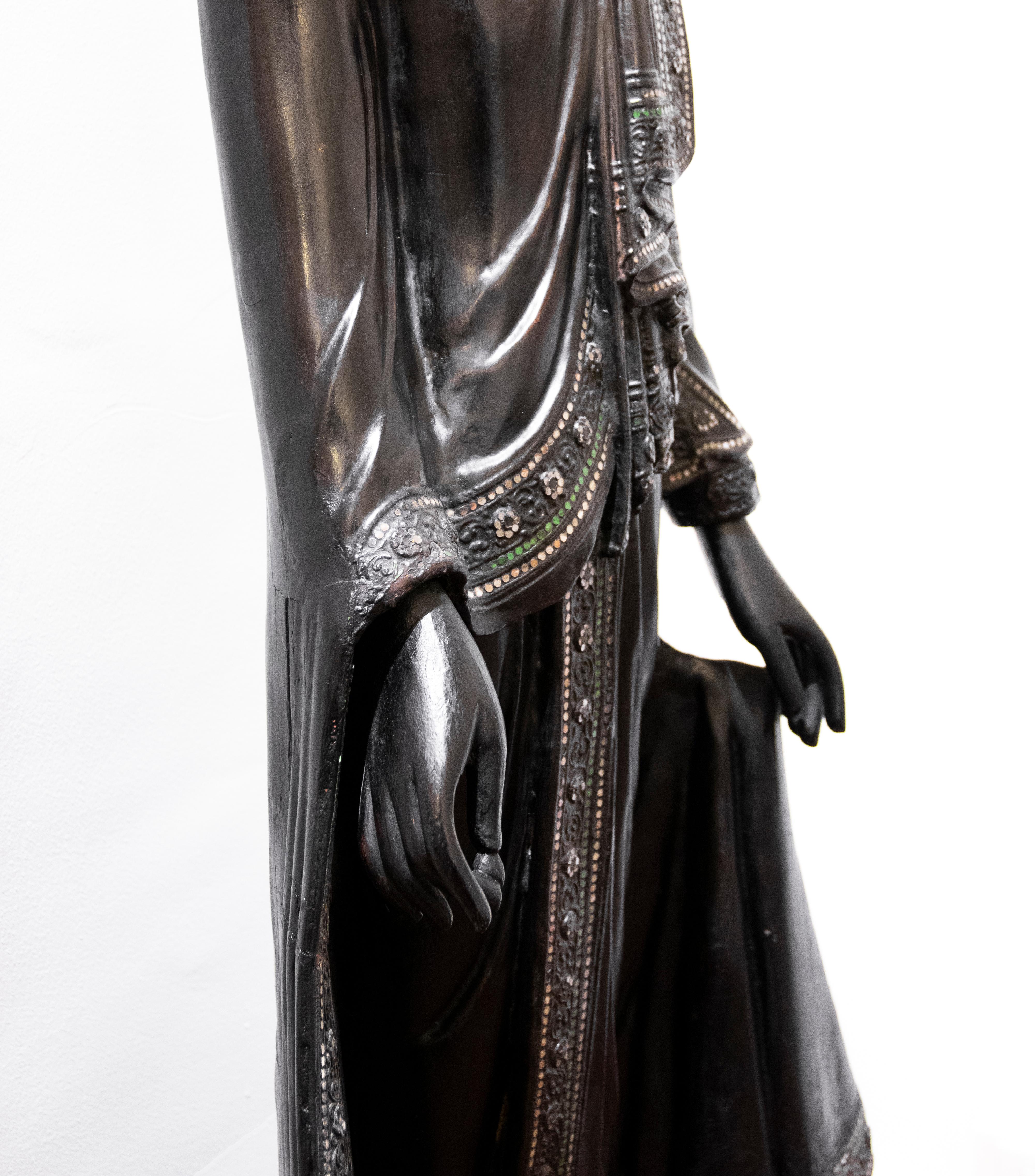 Vintage Indian Wooden Buddha Sculpture, India, Early 20th Century 1