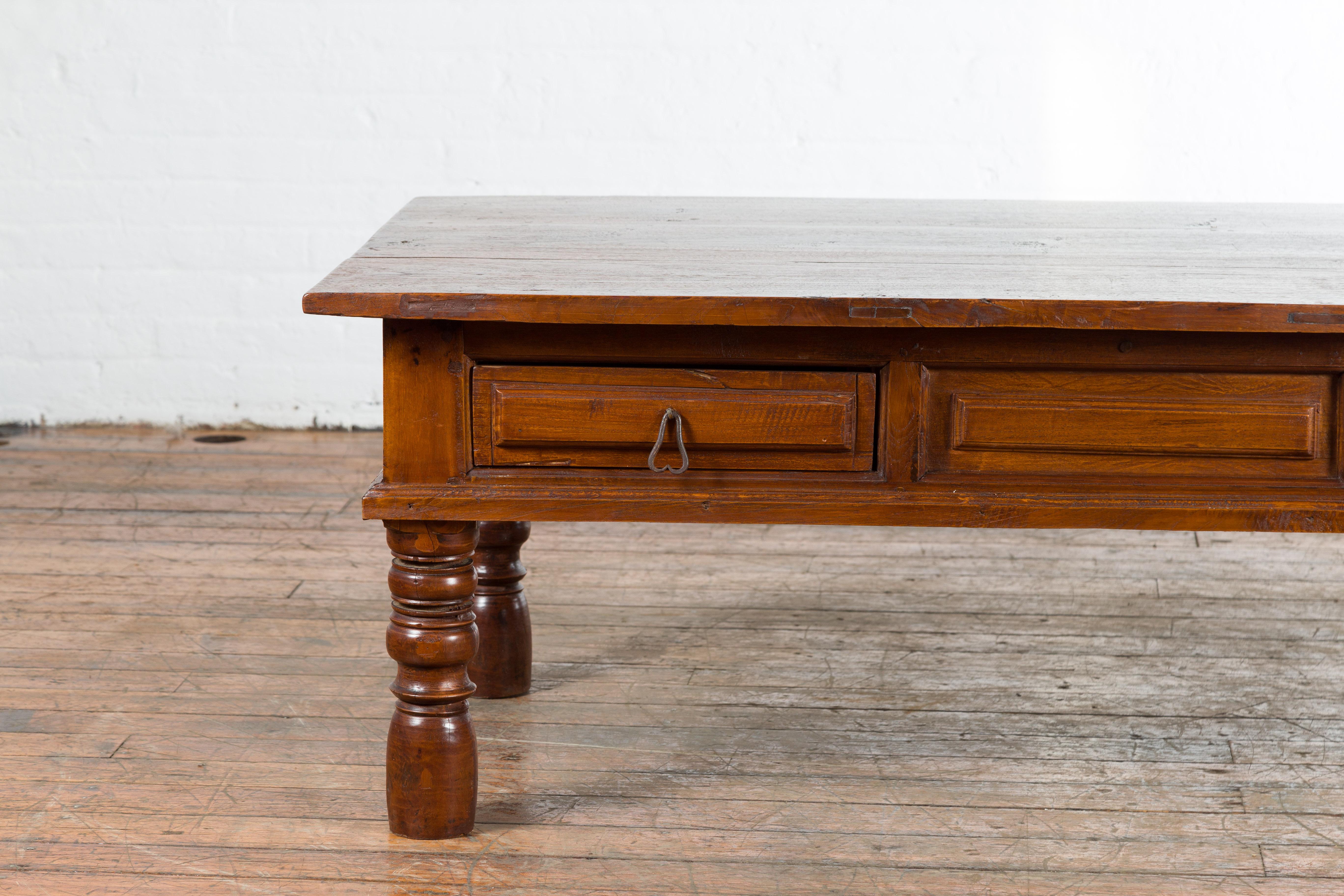 table basse balustre