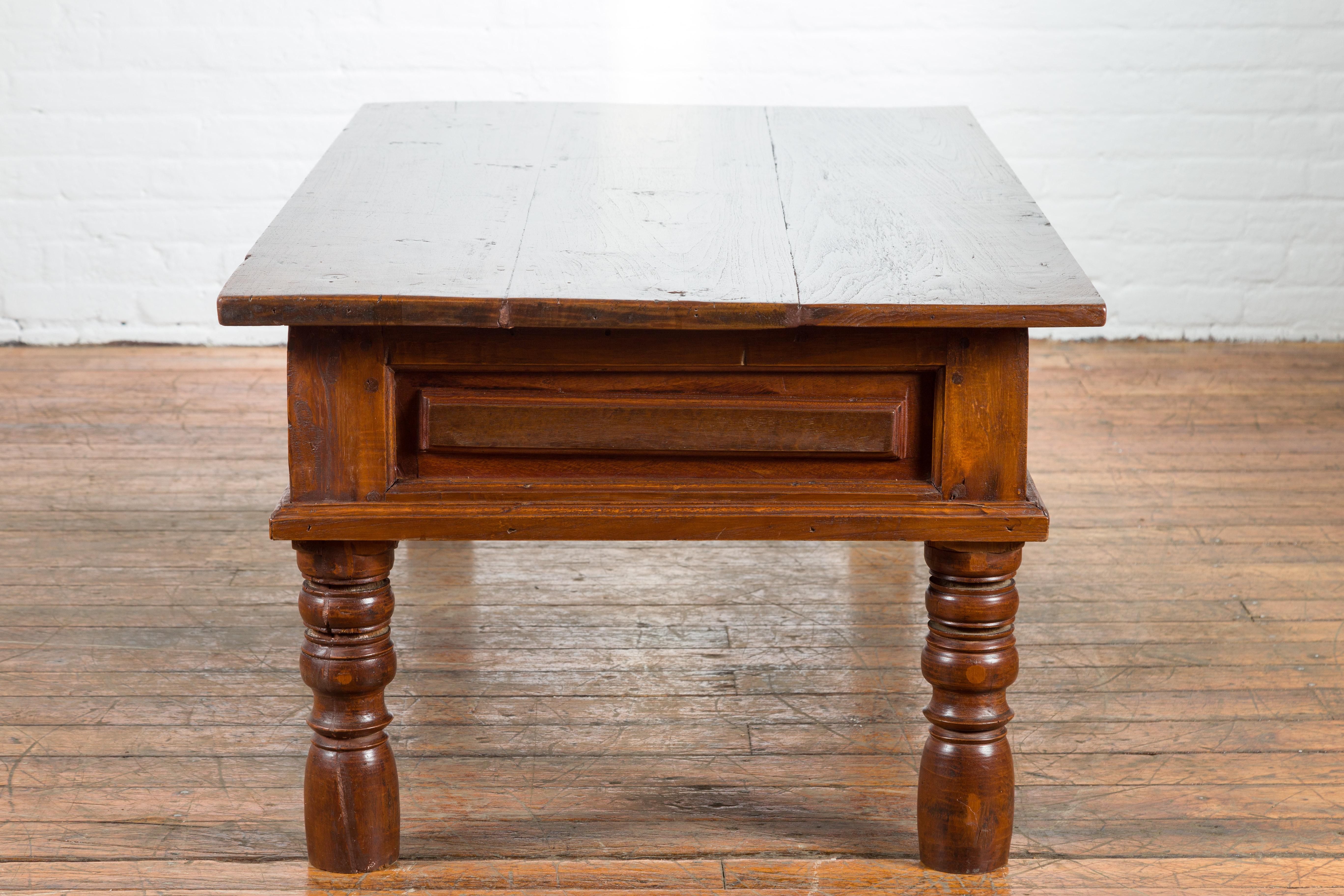 20th Century Vintage Indian Wooden Coffee Table with Two Drawers and Baluster Legs For Sale