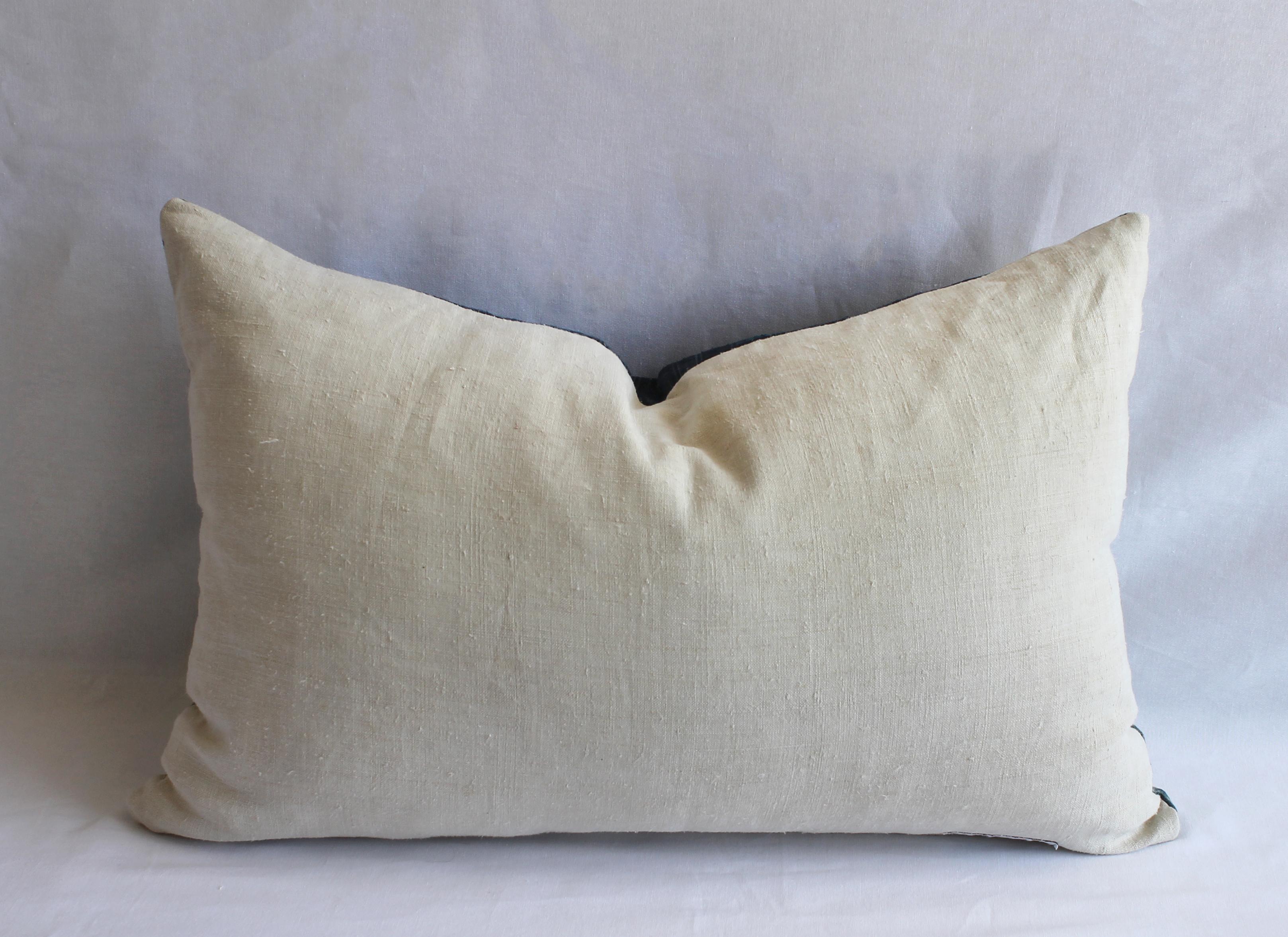 Vintage Indigo and Off-White Batik Style Pillow 7