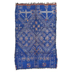 Marokkanischer blauer Beni MGuild-Teppich im Vintage-Stil, Stammeskunst-Enchantment Meets Cozy Nomad