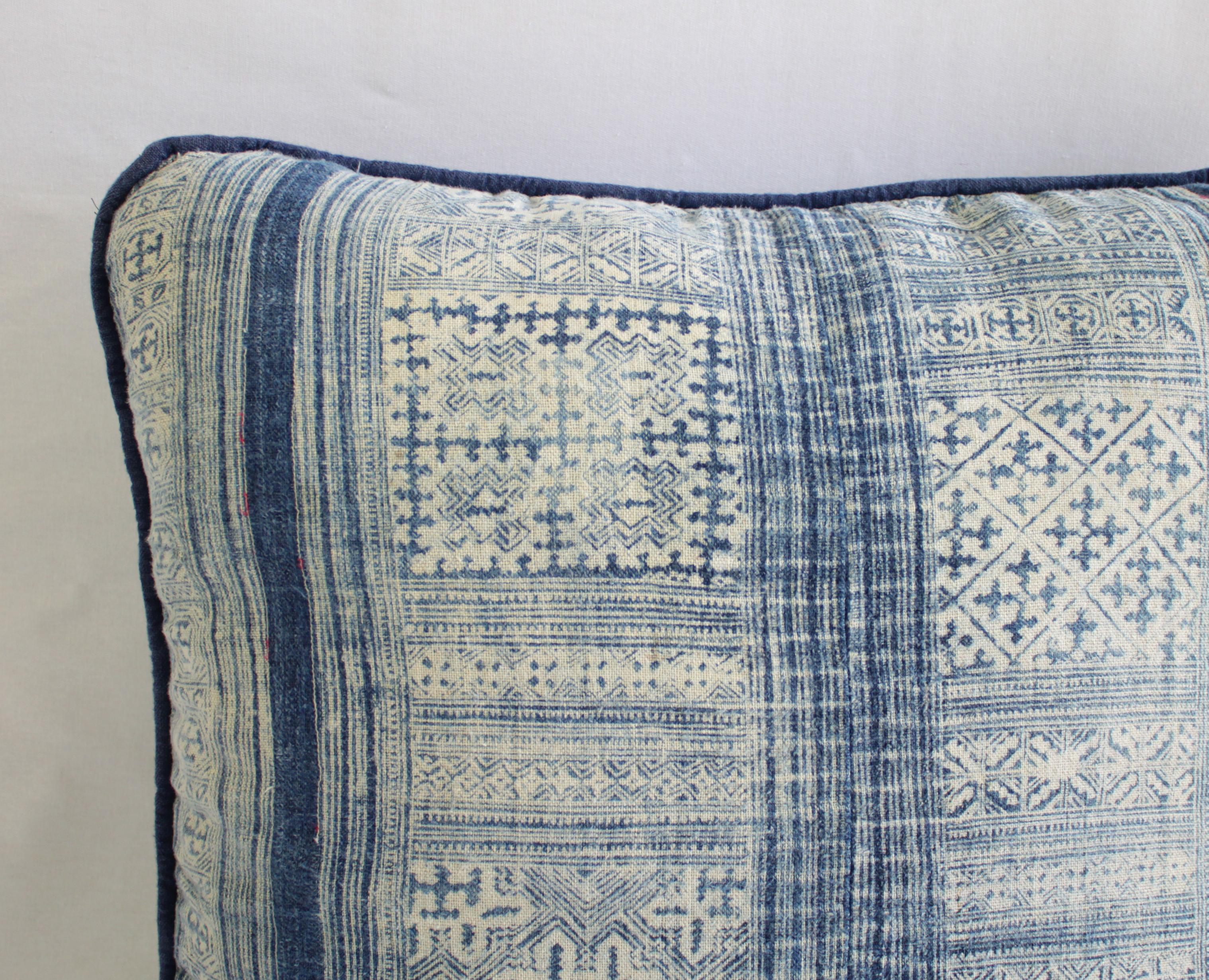 Malian Vintage Indigo Blue and White Batik Pattern Pillow