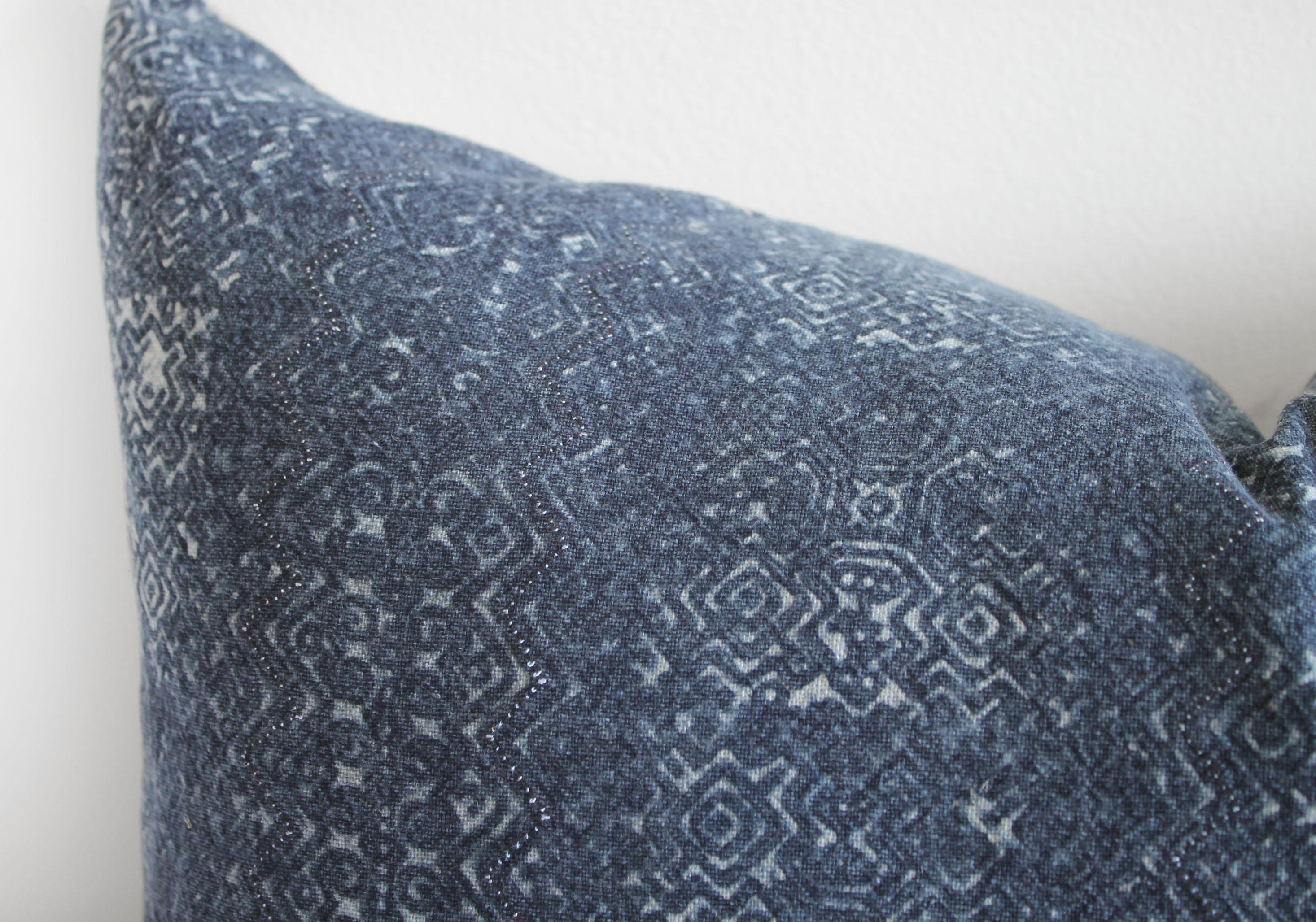 Vintage Indigo Faded Blue Batik Lumbar Pillow In Good Condition In Brea, CA