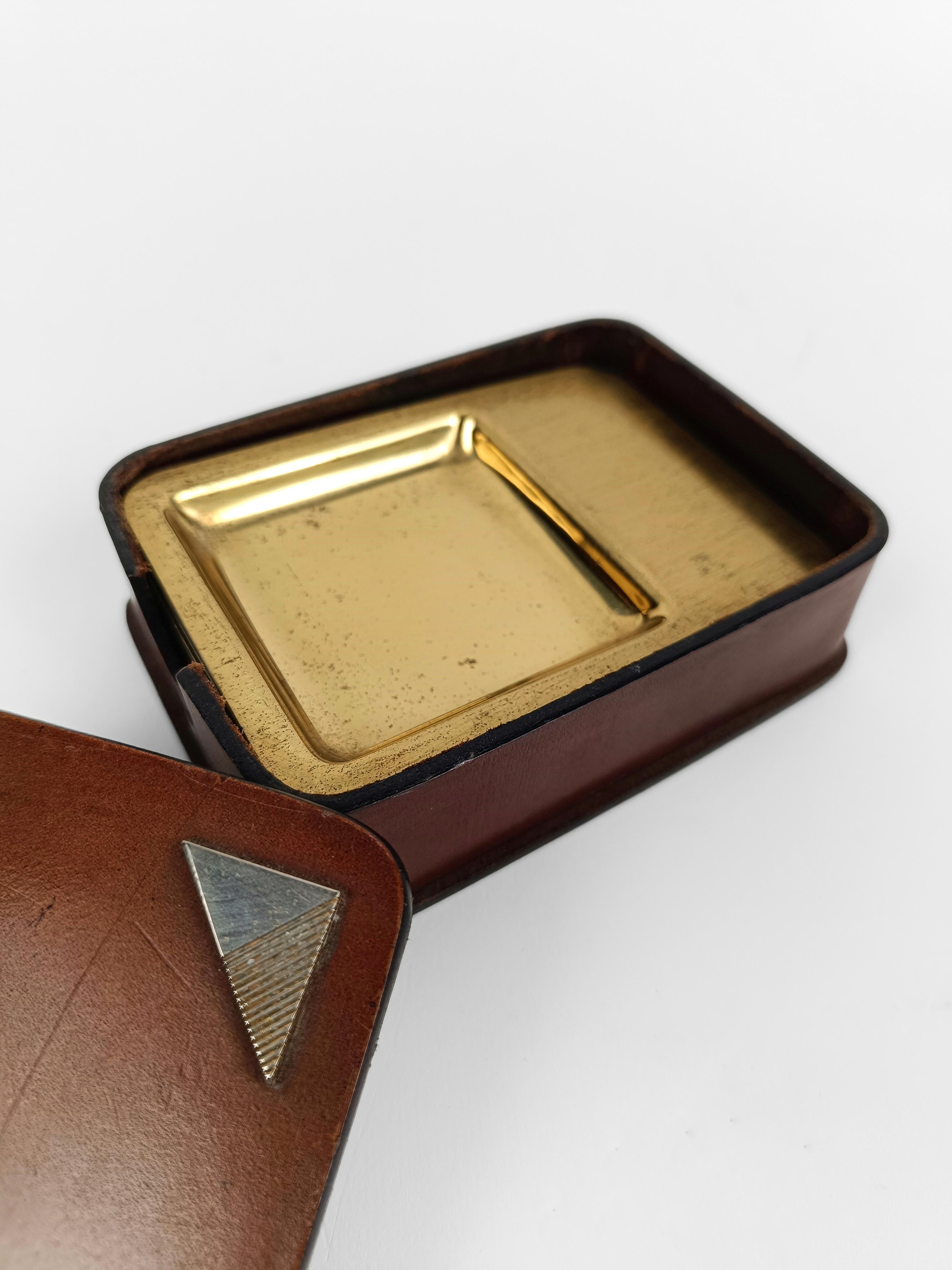 Metal Vintage Individual Ashtrays set in gilded metal and Italian Leather For Sale