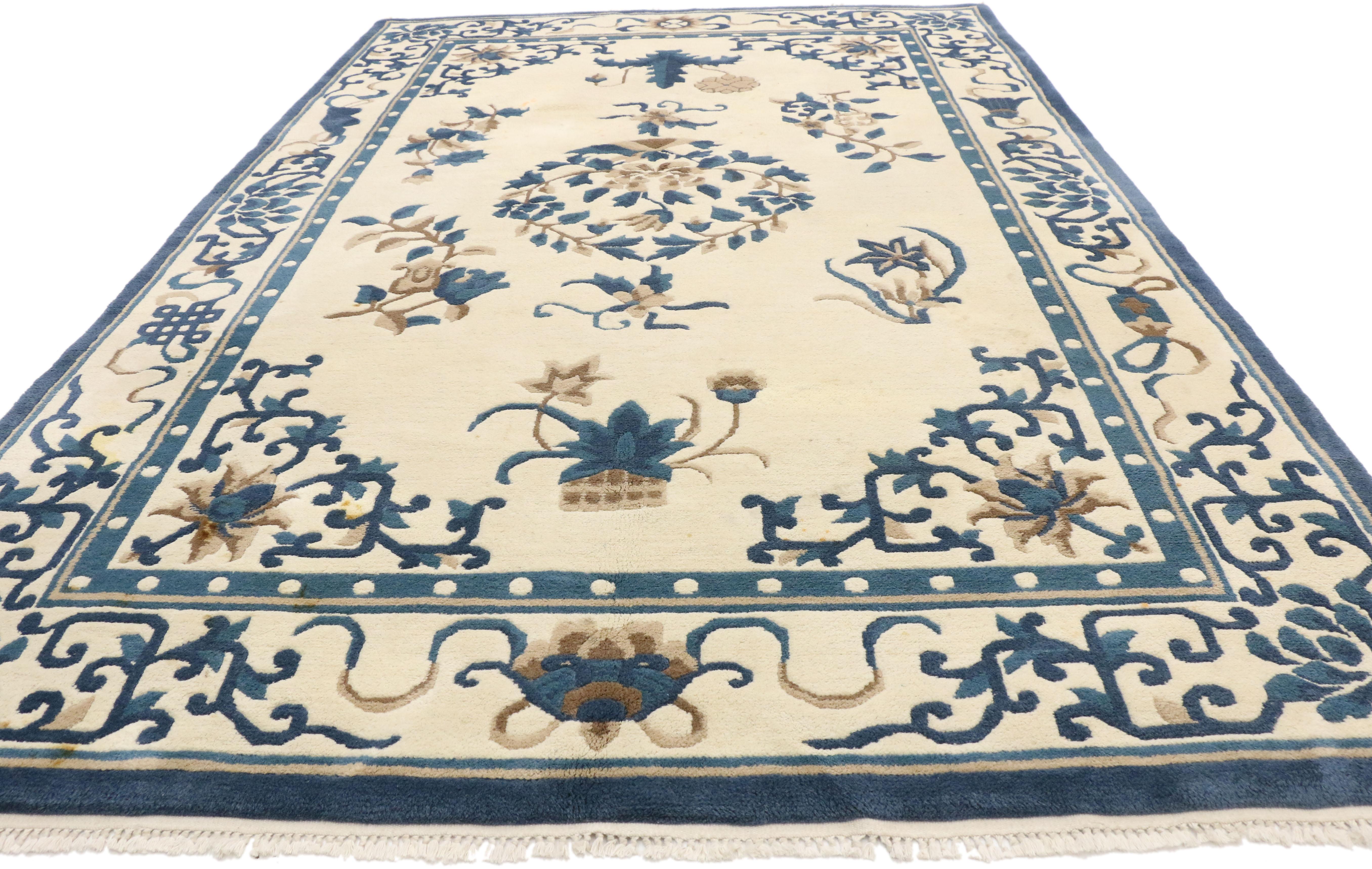 Hand-Knotted Vintage Chinese Peking Chinoiserie Style Rug For Sale
