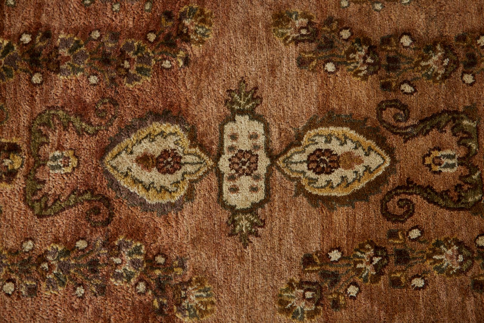 Wool Vintage Indo Persian Kashan Design Rug Carpet For Sale