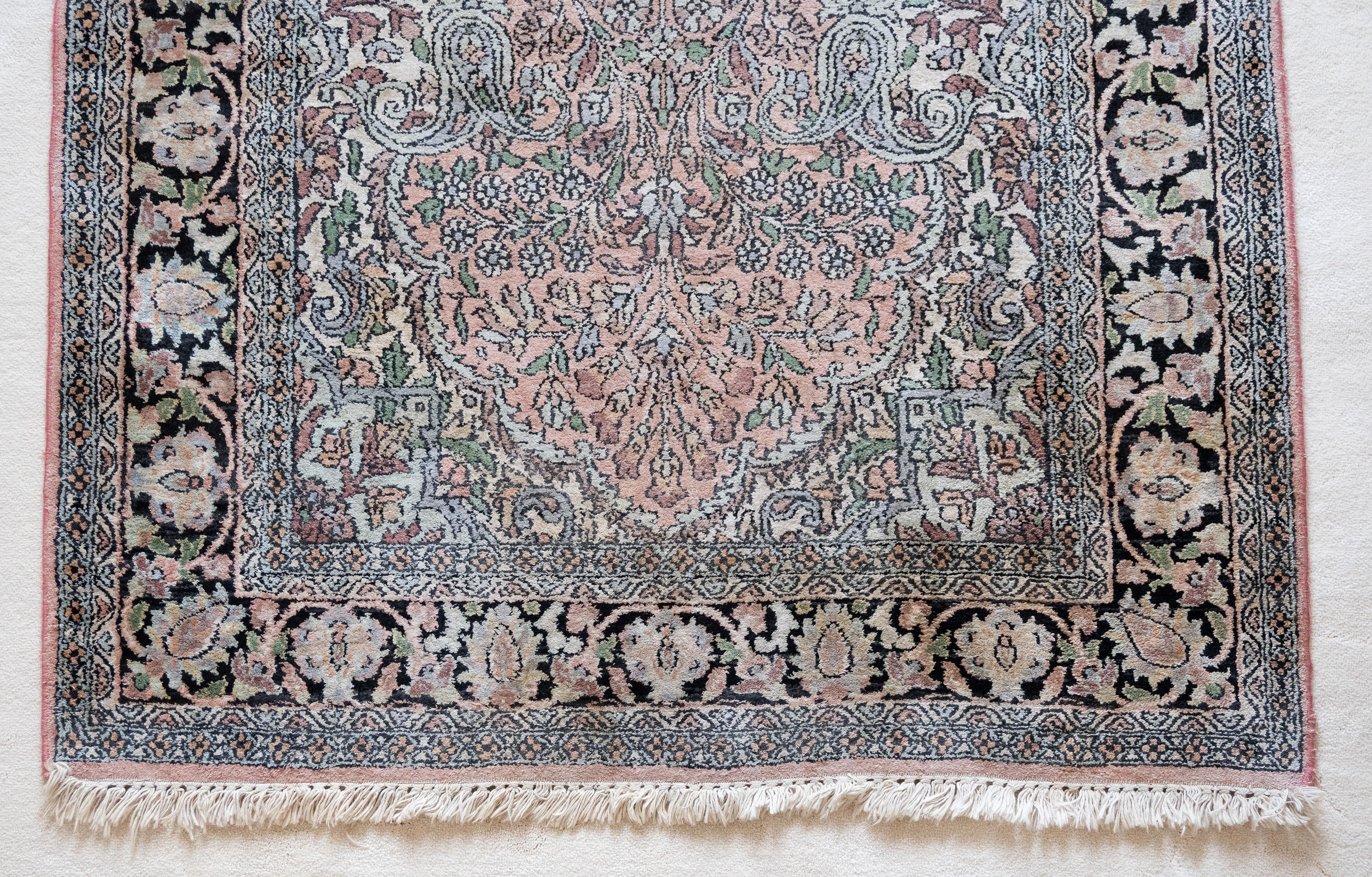 Vintage Indo Persian Rug 153 x 94 c Pink, Black, Blue C.1970 For Sale 1