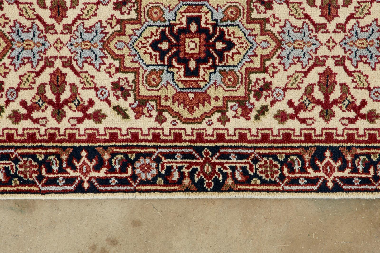 Indo Persischer Serapi-Läufer im Serapi-Design im Angebot 3