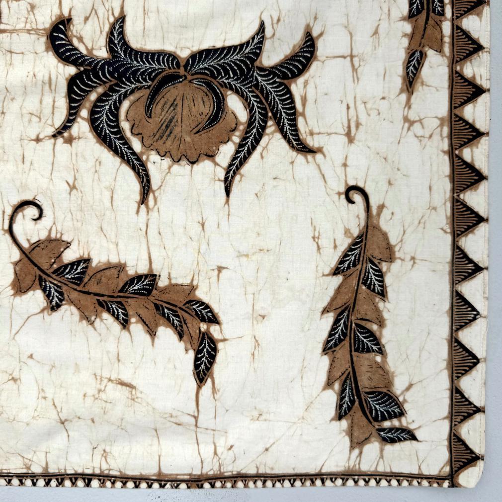 Tulis indonesiano d'epoca in Kain Batik, Solo (Surakarta), Giava, 1950 in vendita 2