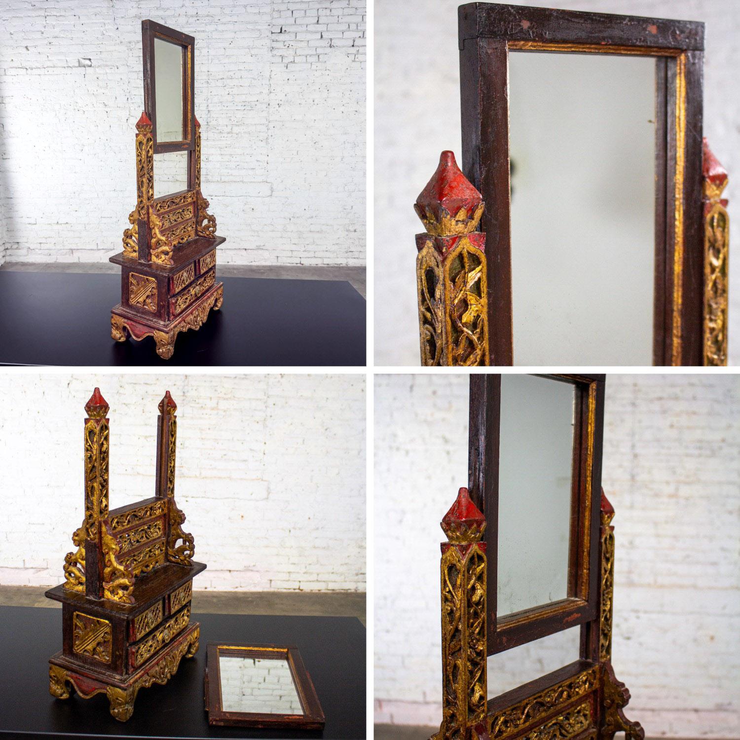 Joyero de sobremesa o espejo de tocador vintage indonesio madurano con cofre en venta 8