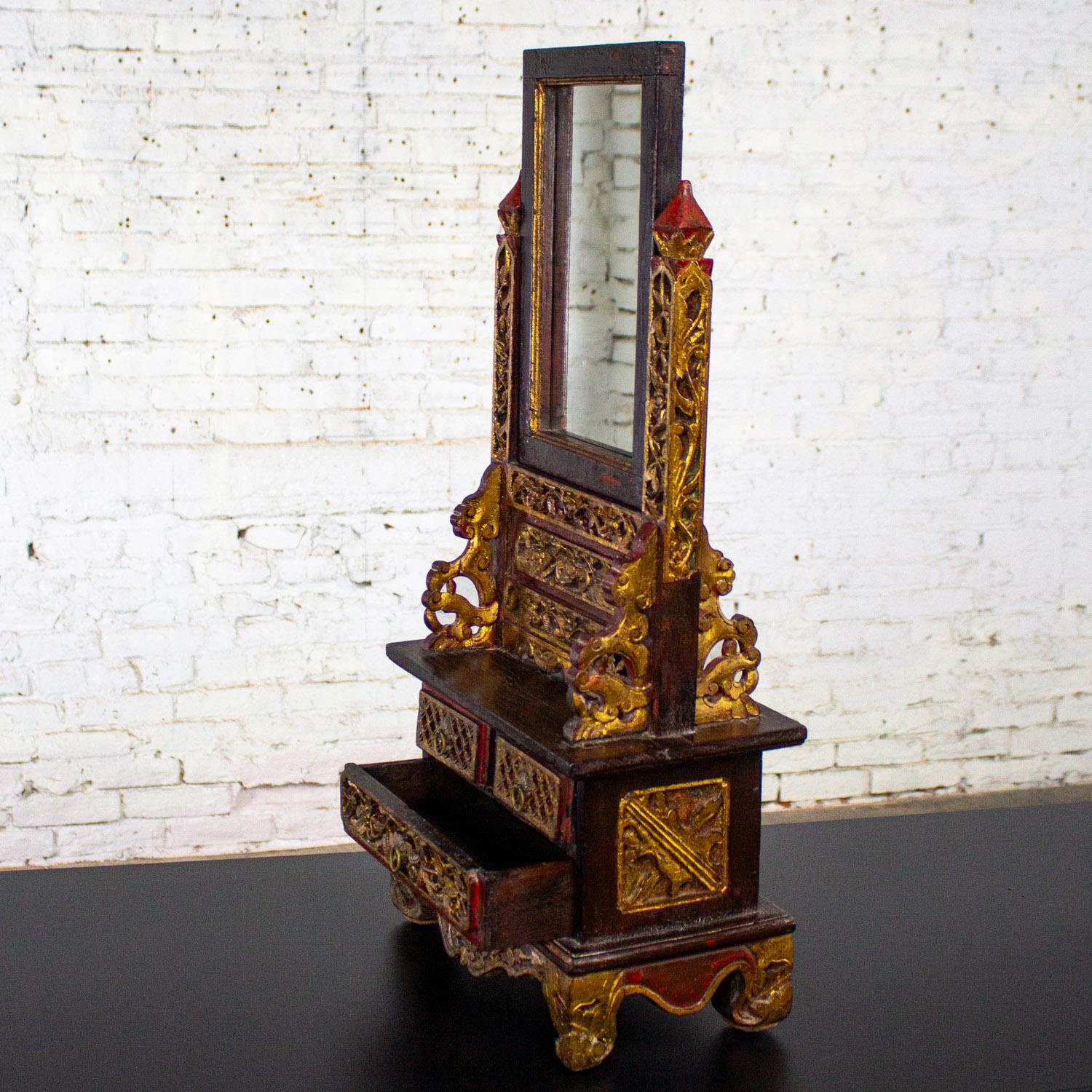 Joyero de sobremesa o espejo de tocador vintage indonesio madurano con cofre Latón en venta